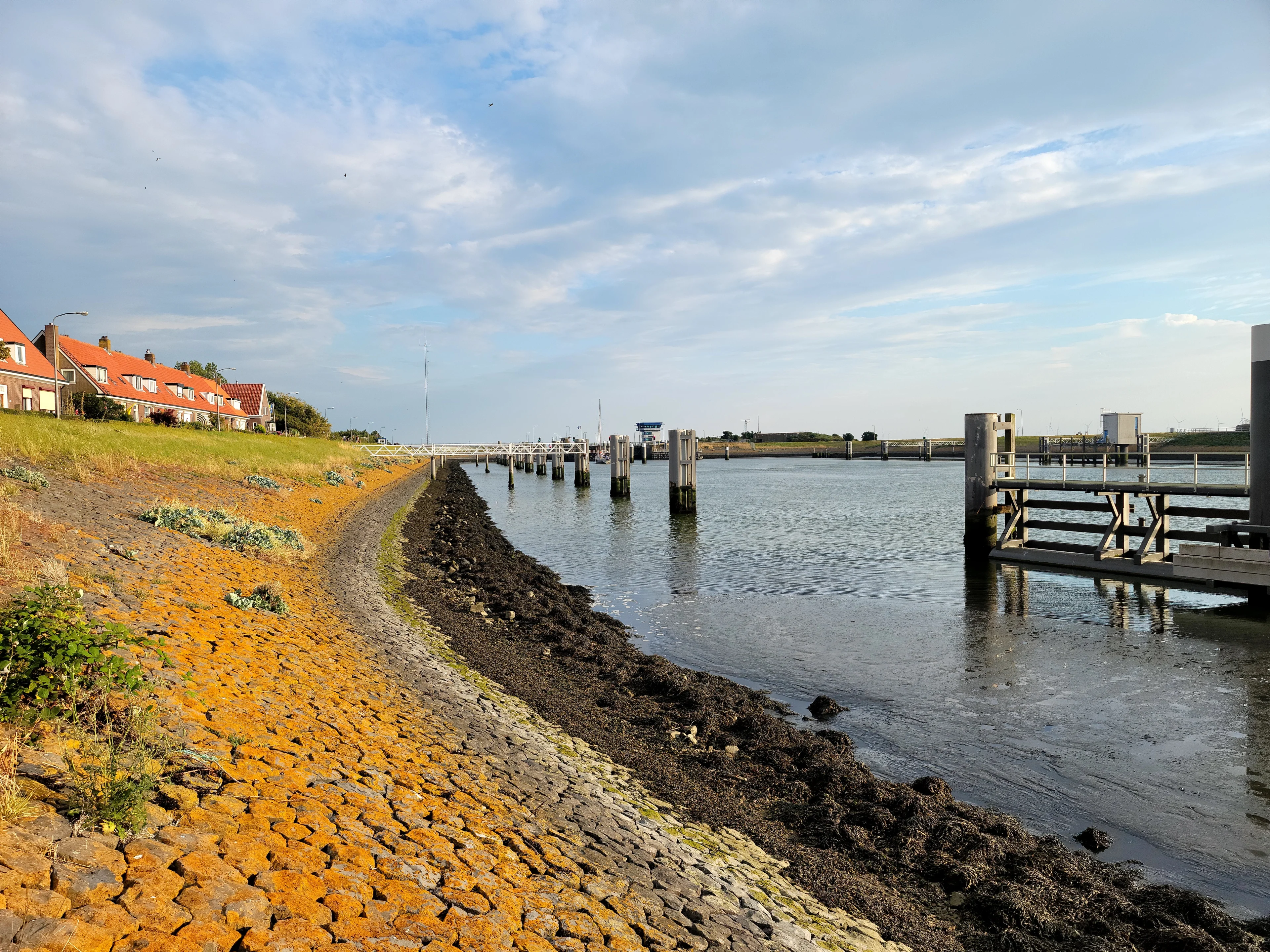 Afsluitdijk in de richting van Friesland dinsdagnacht dicht