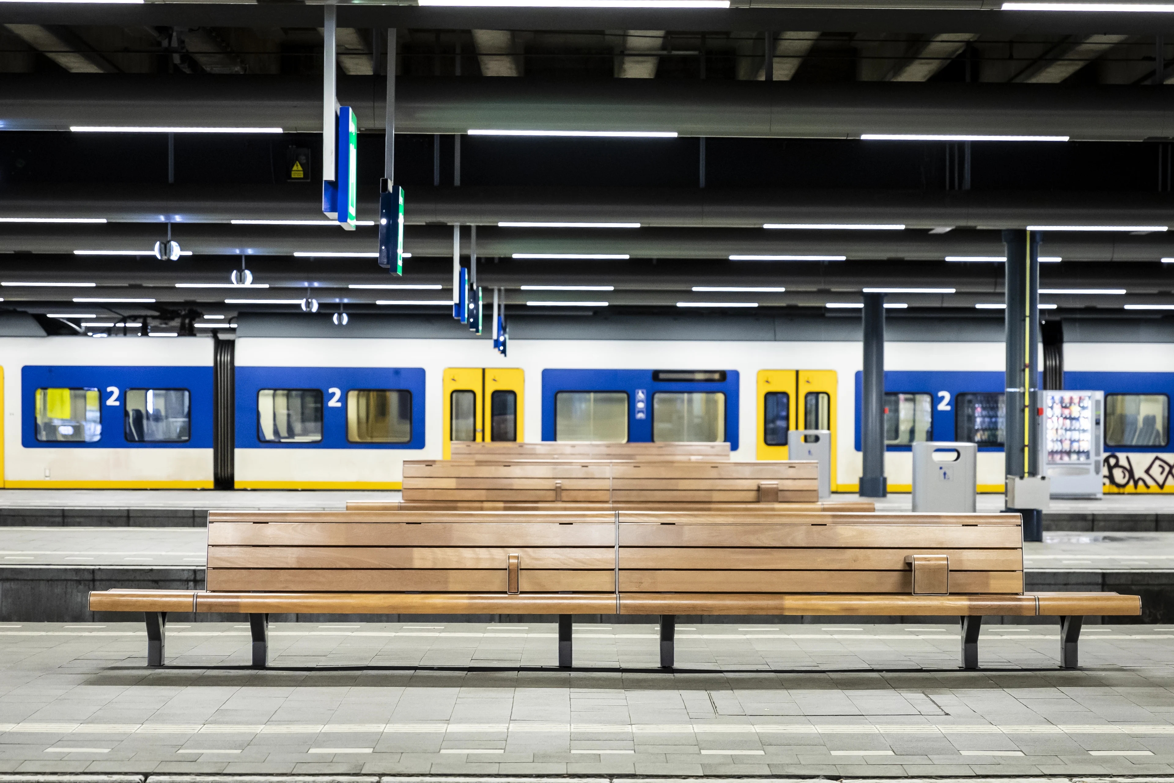 NS: hinder rond Den Haag en Rotterdam door spoorwerkzaamheden