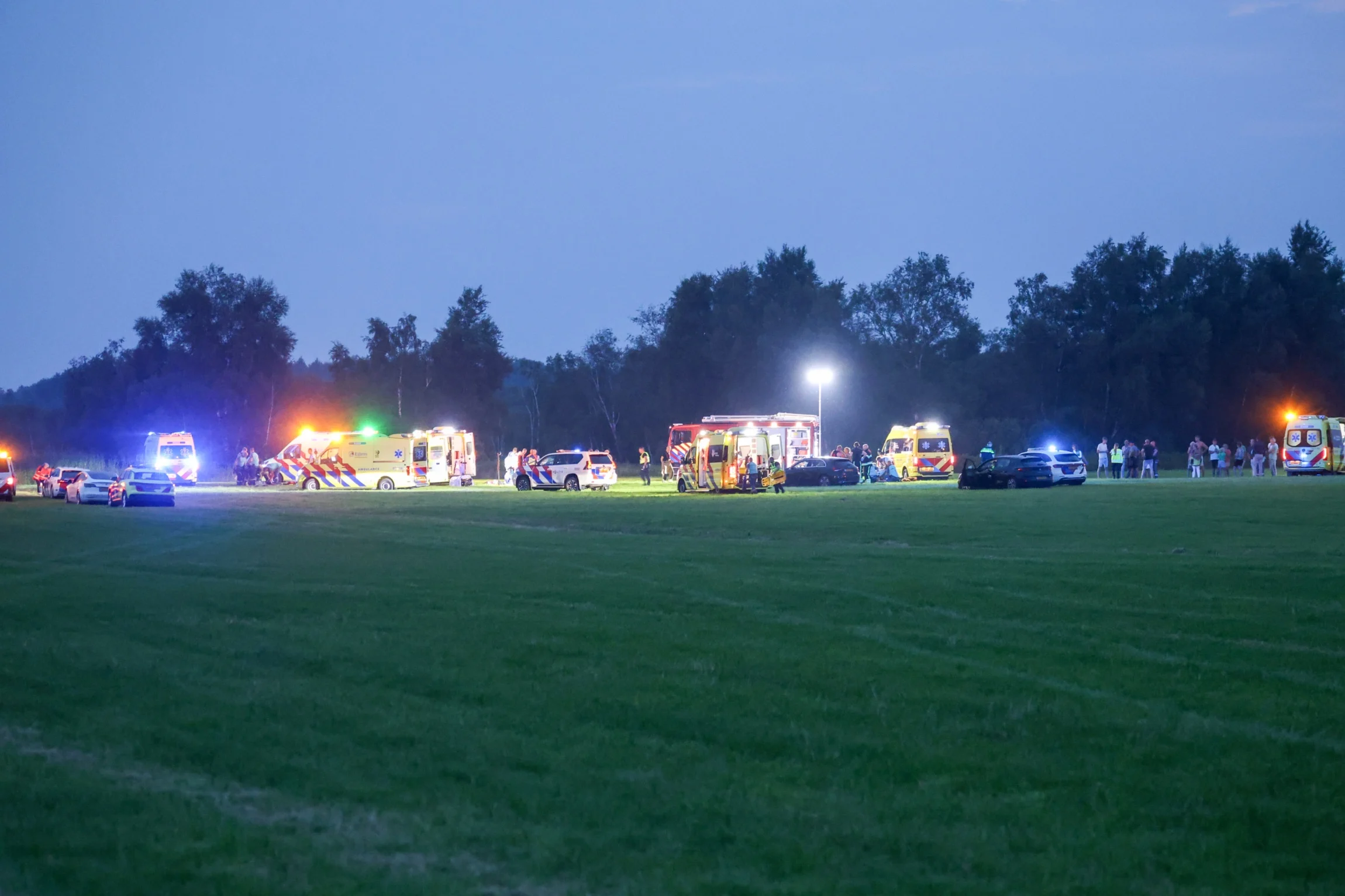 Zeker zes gewonden nadat luchtballon neerstort bij De Hoeve