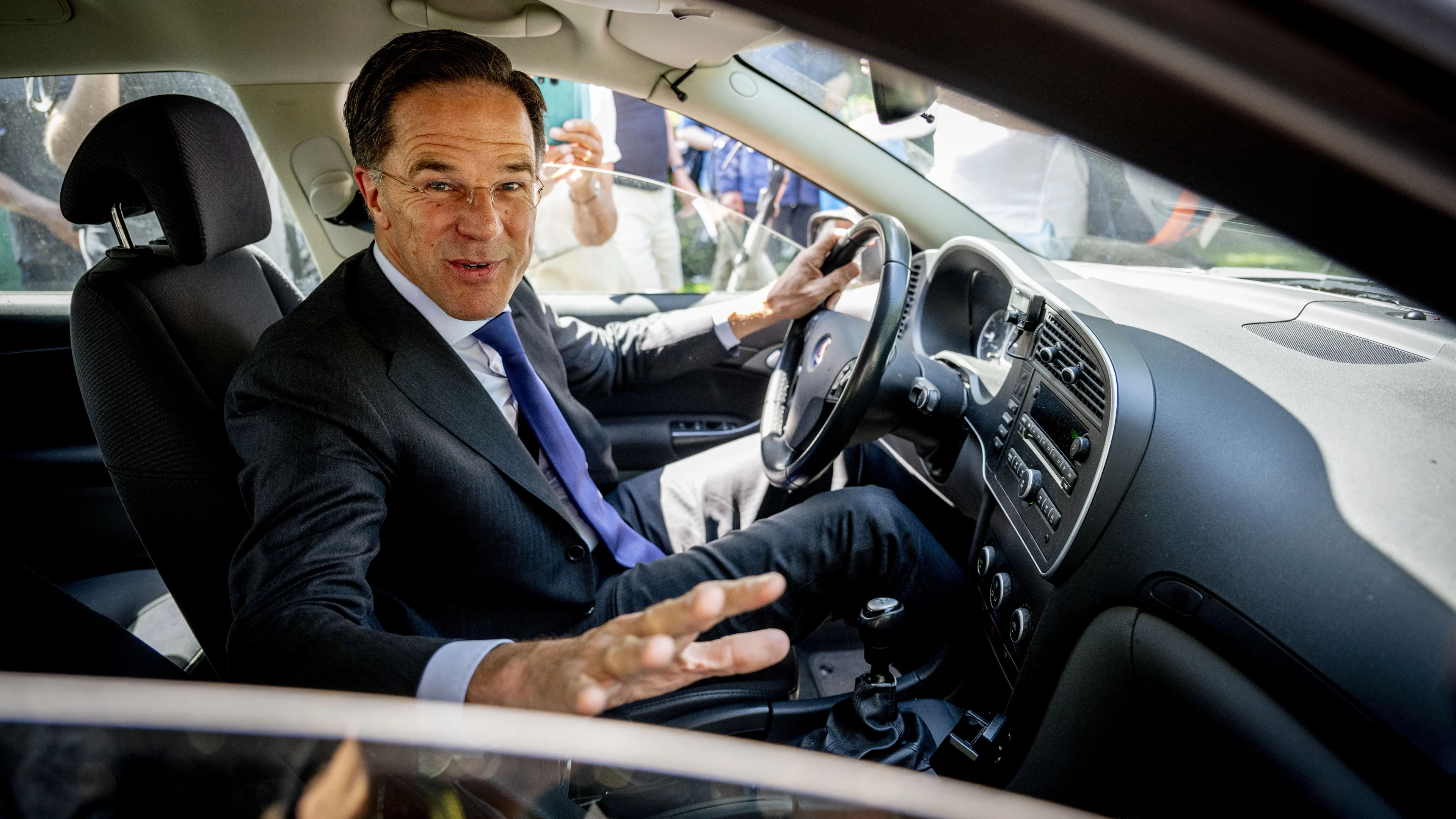 Rutte heeft koning uur lang bijgepraat over val kabinet