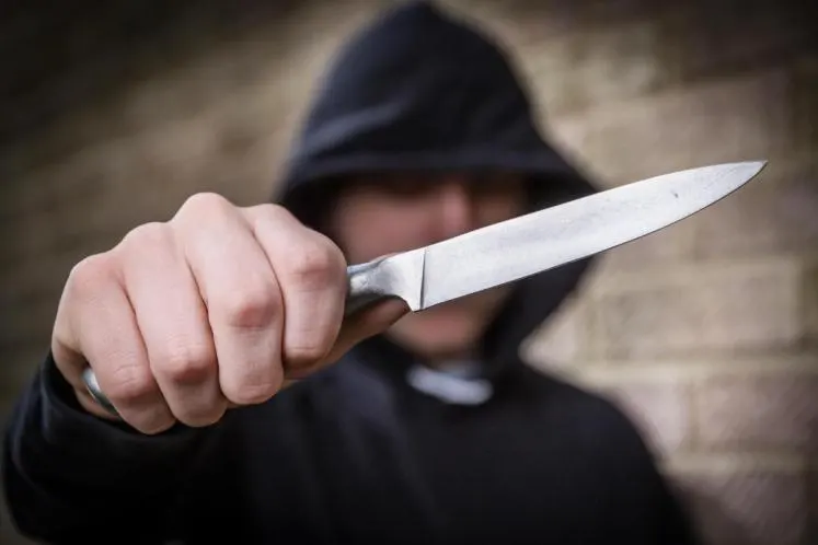 Buurtbewoners zetten achtervolging in op overvaller (16) snackbar Veenendaal