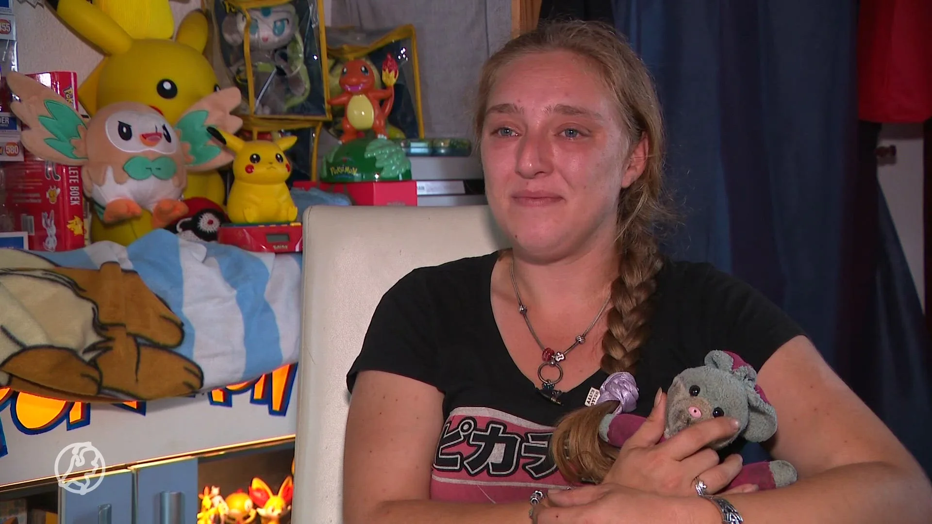 Slapen met knuffel als volwassene een taboe? Voor Nikki (33) is Bunny haar alles