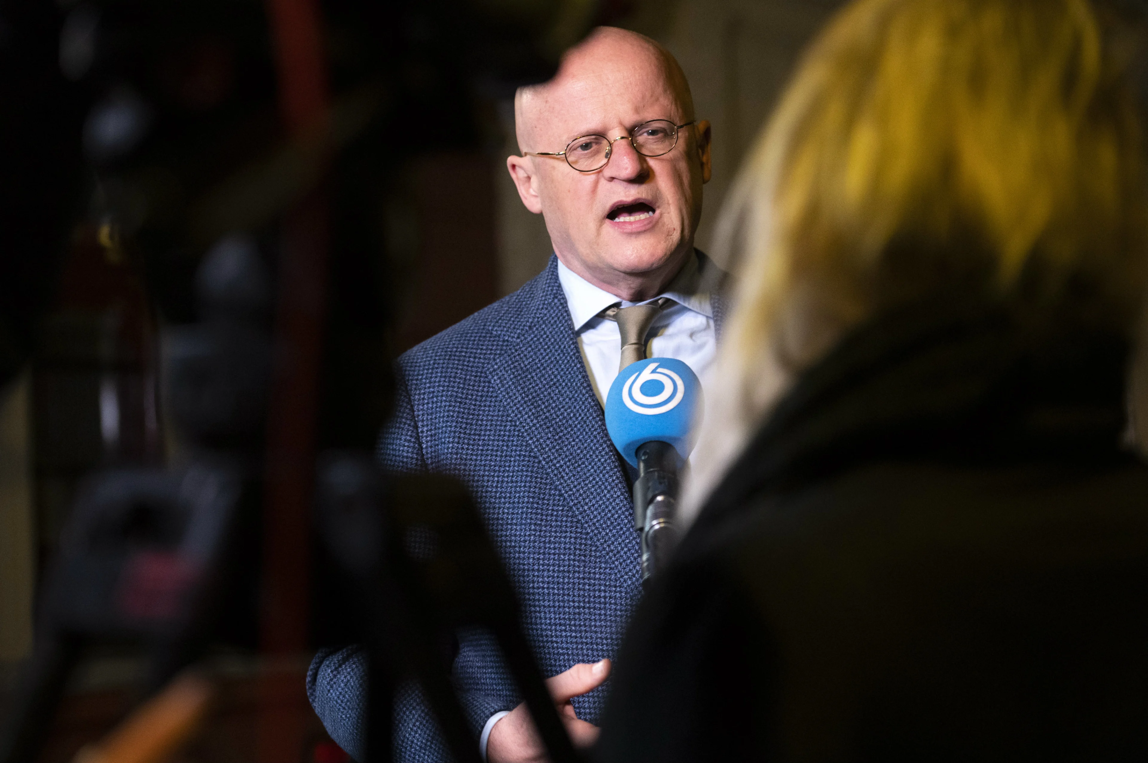 Grapperhaus: 'Woensdag eerste militairen ingezet in verpleeg- en verzorgingshuizen'