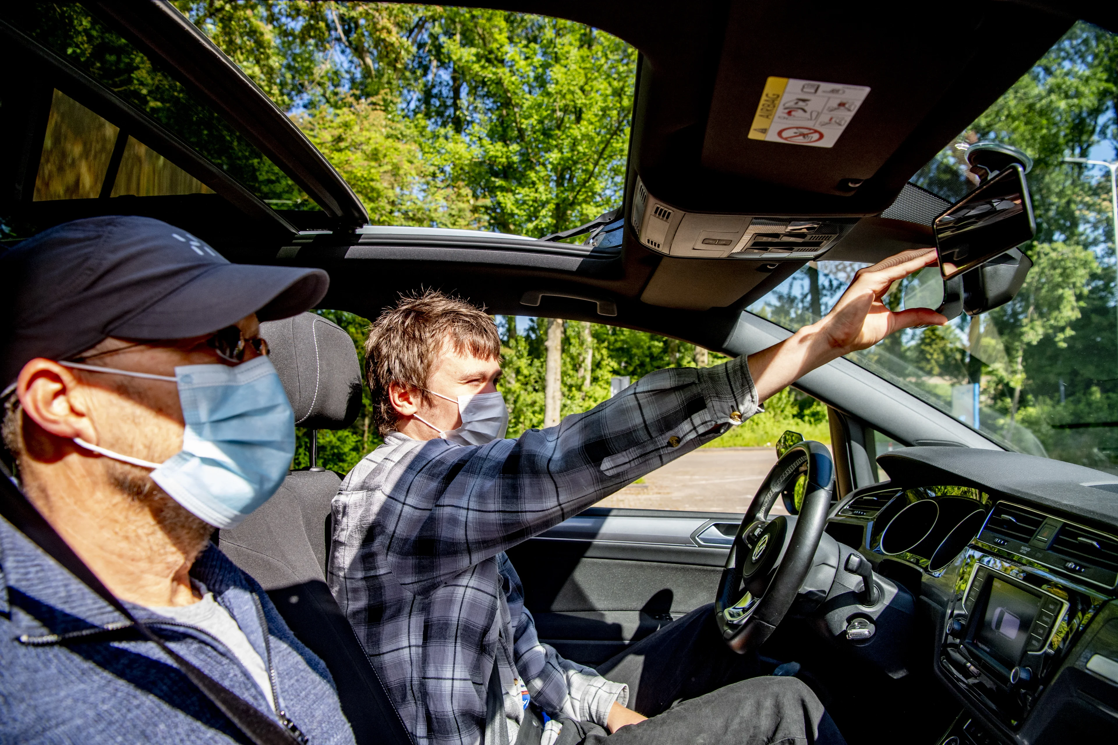Emile Roemer moet niveau van rijscholen gaan verbeteren