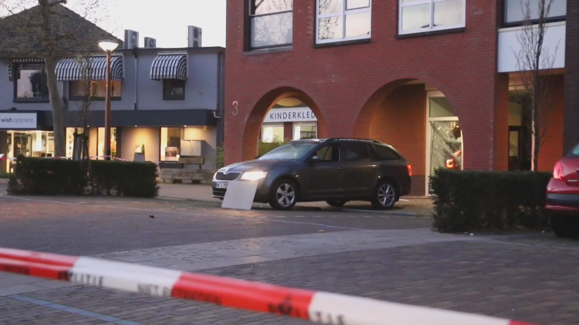 Ramkraak juwelier Tubbergen: 5 aanhoudingen verricht