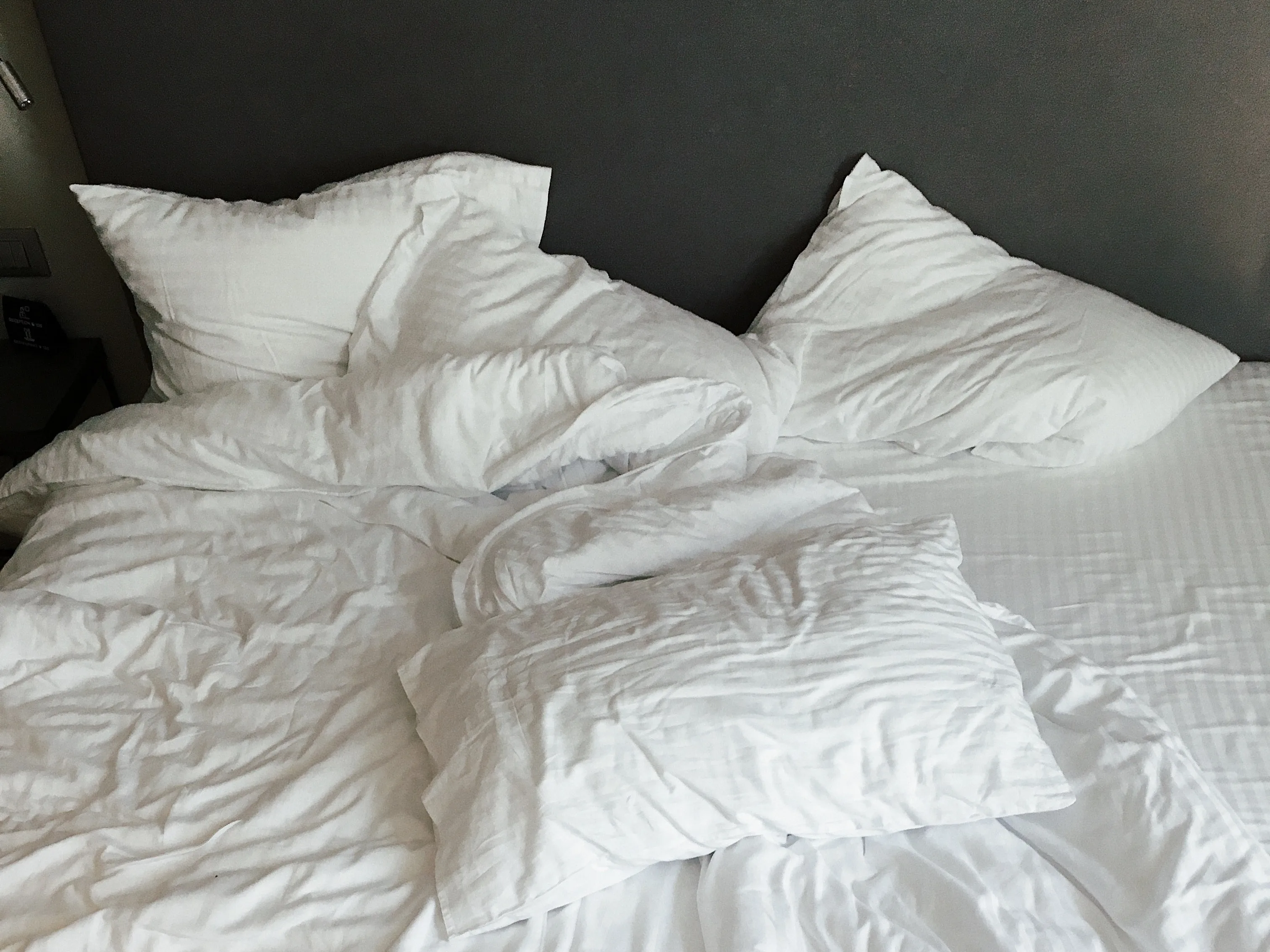 Man (36) vlucht voor politie en verstopt zich tussen kussens en dekens