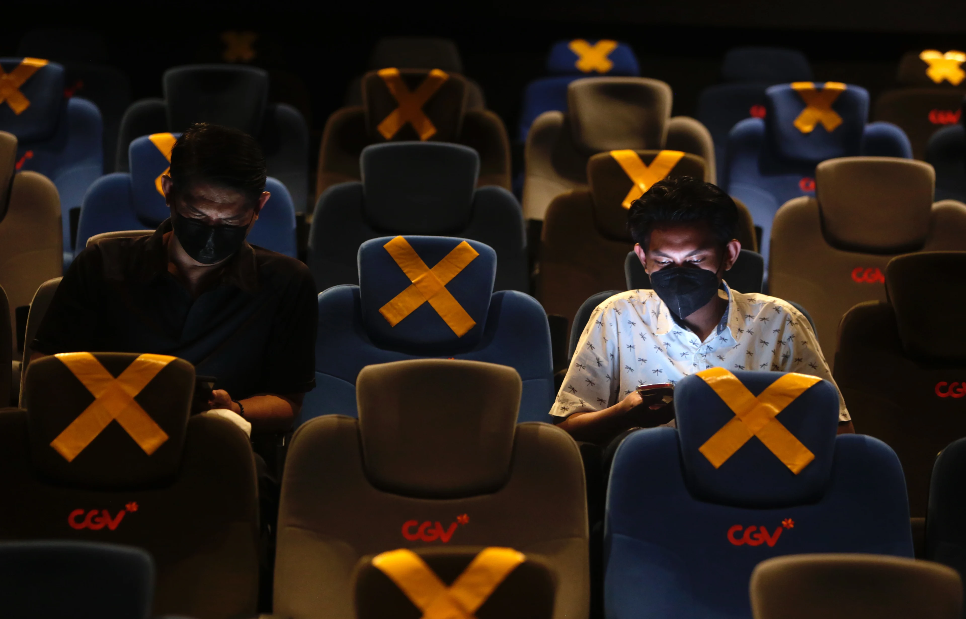 Bioscopen weer open: duizenden mensen in digitale wachtrij