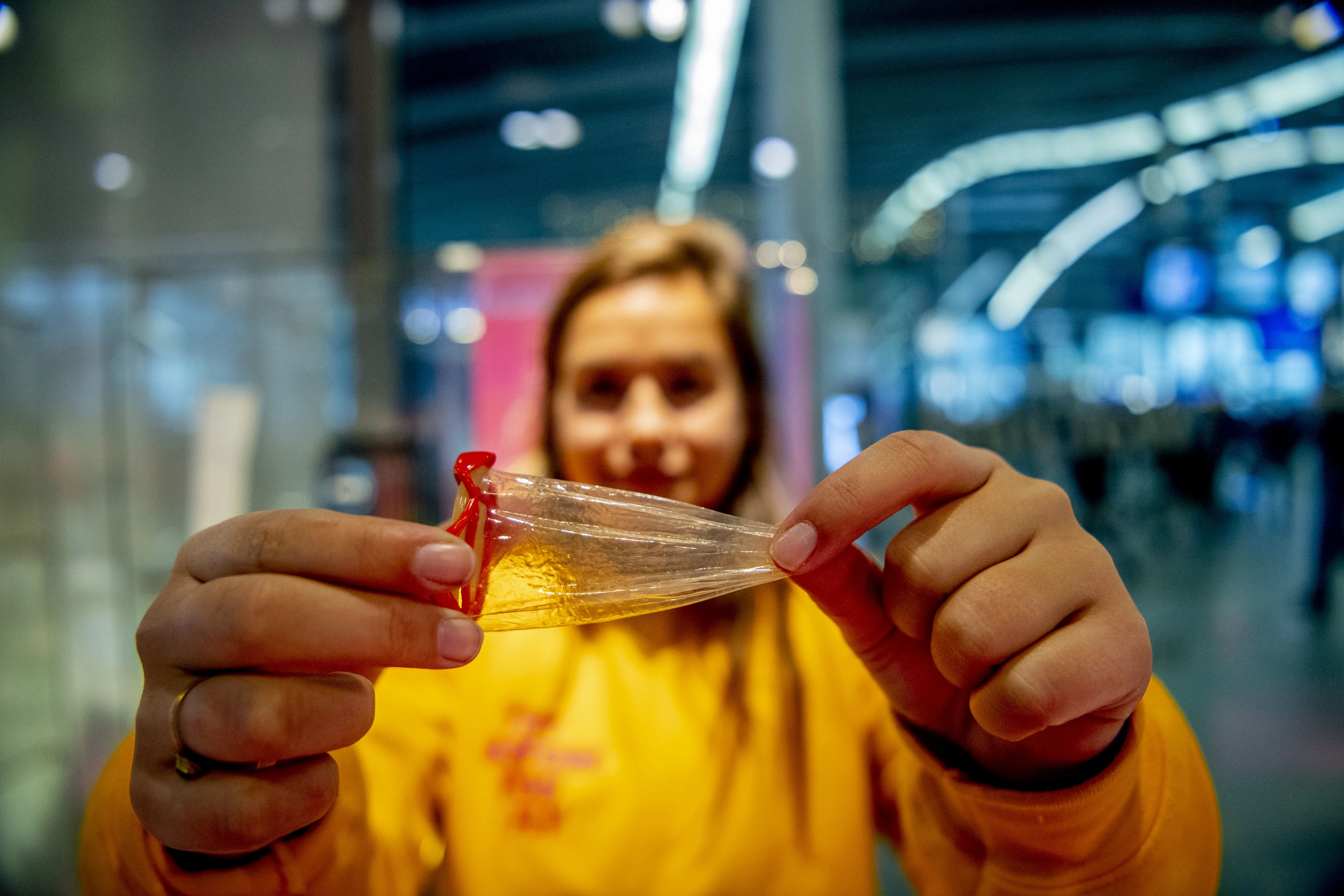 Condoomfabrikant verwacht meer vraag door loslaten coronaregels