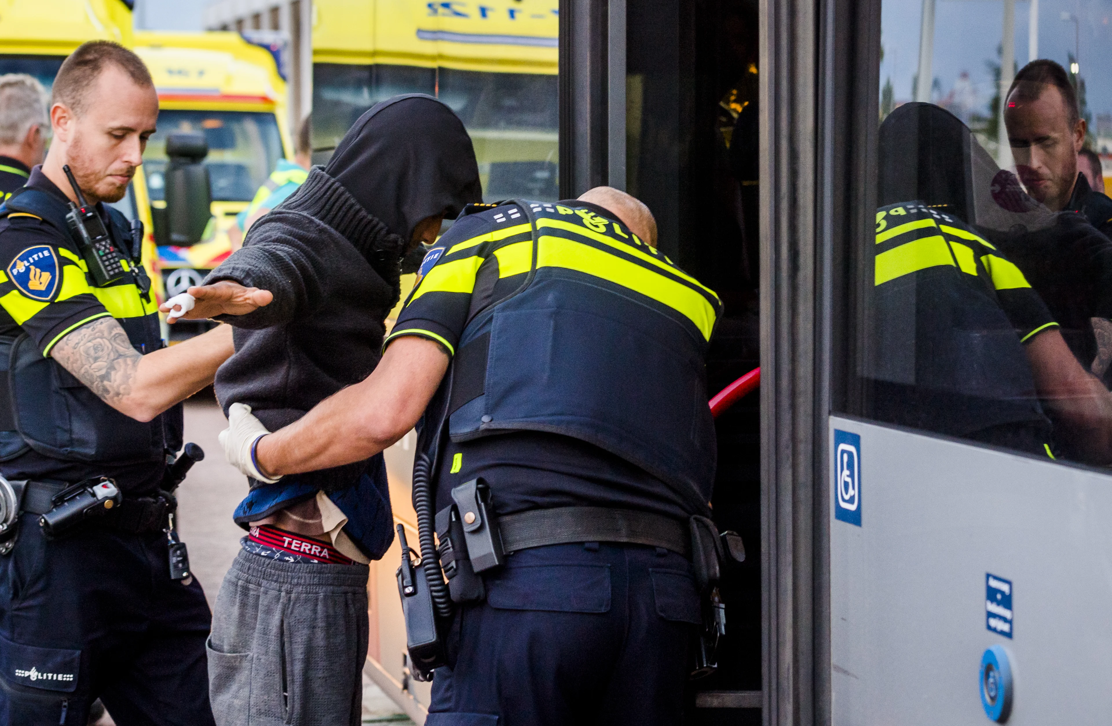 Amsterdam start proef met preventief fouilleren na schietpartijen