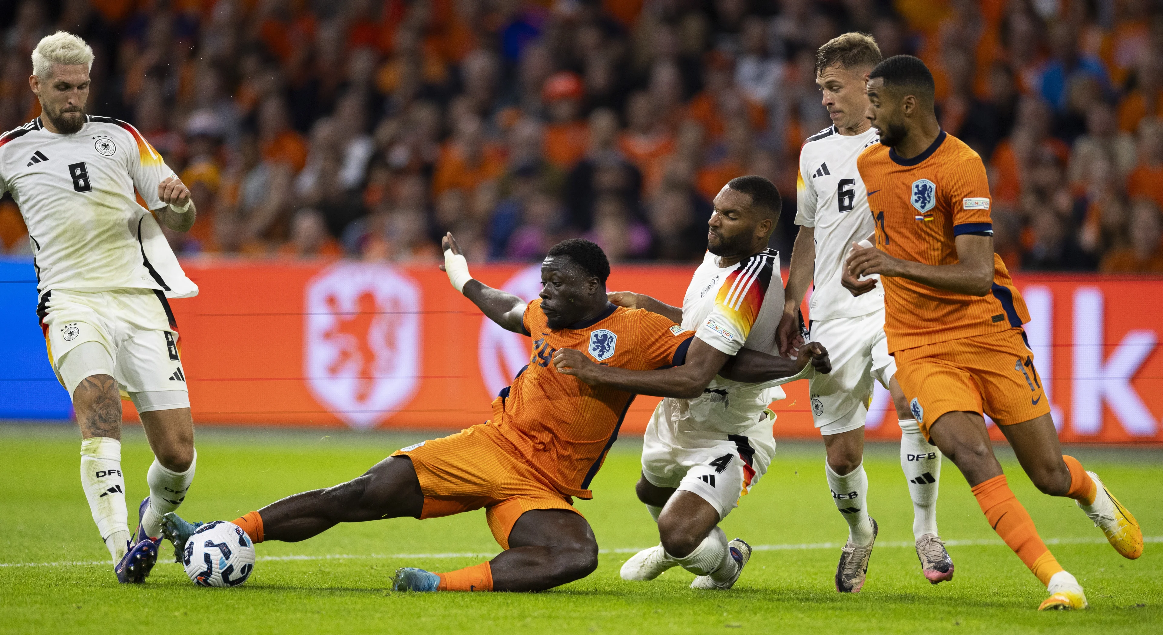 Oranje en Duitsers in balans in Nations League: 2-2