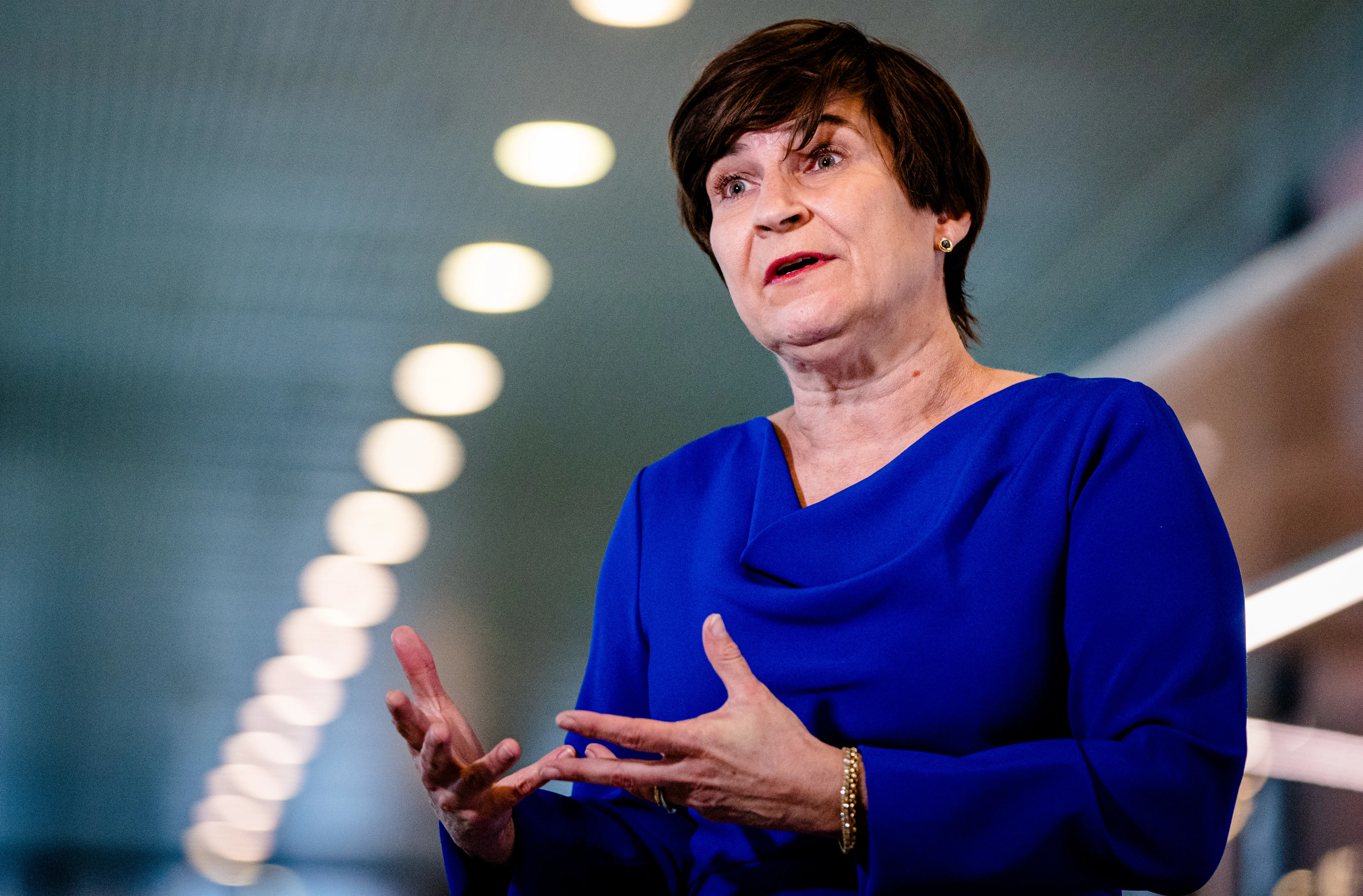 PvdA vrijwel alleen met roep op uitstel coronaversoepelingen: 'Het is onverantwoord'