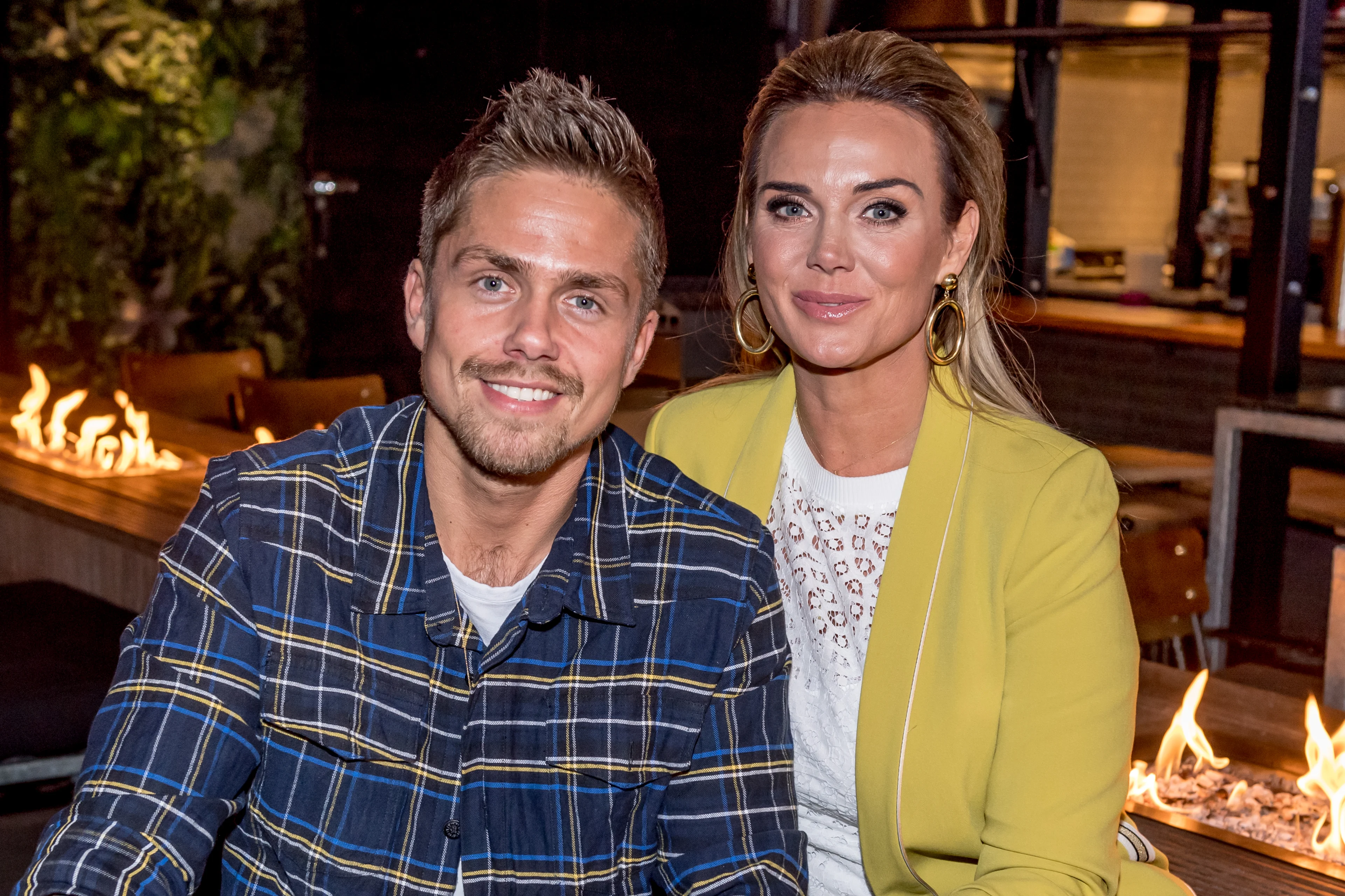 Boete voor André Hazes en Monique Westerberg om verboden vakantie met zoontje