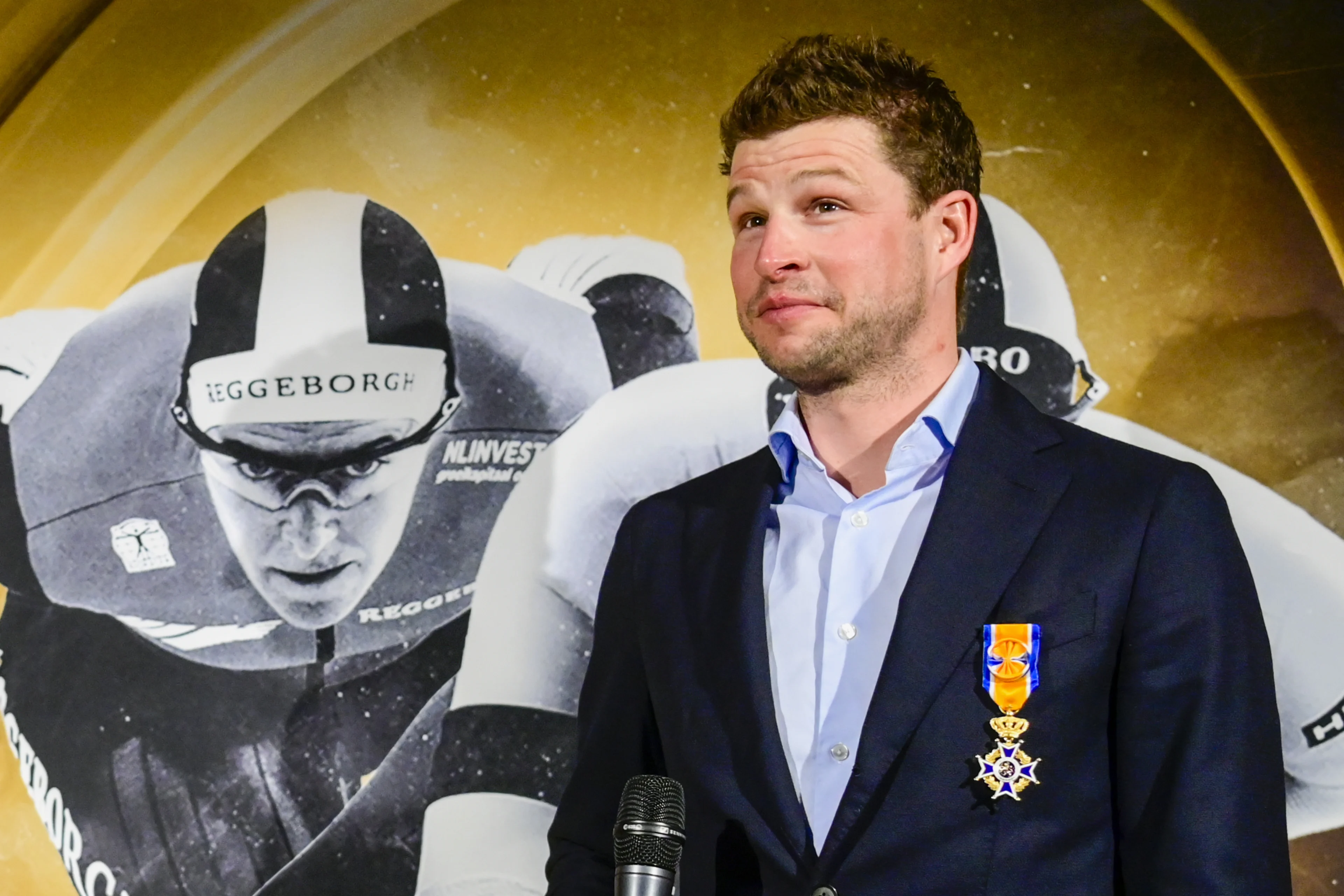 Schaatser Kramer krijgt bij afscheid koninklijke onderscheiding