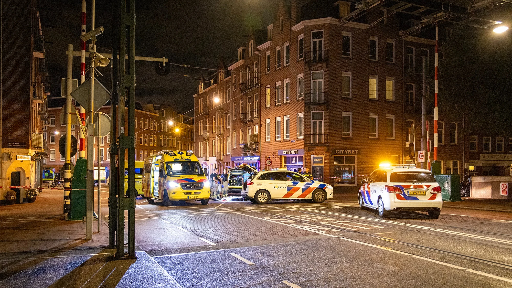 Vluchtende inbrekers die wegrijden na ongeluk aangehouden