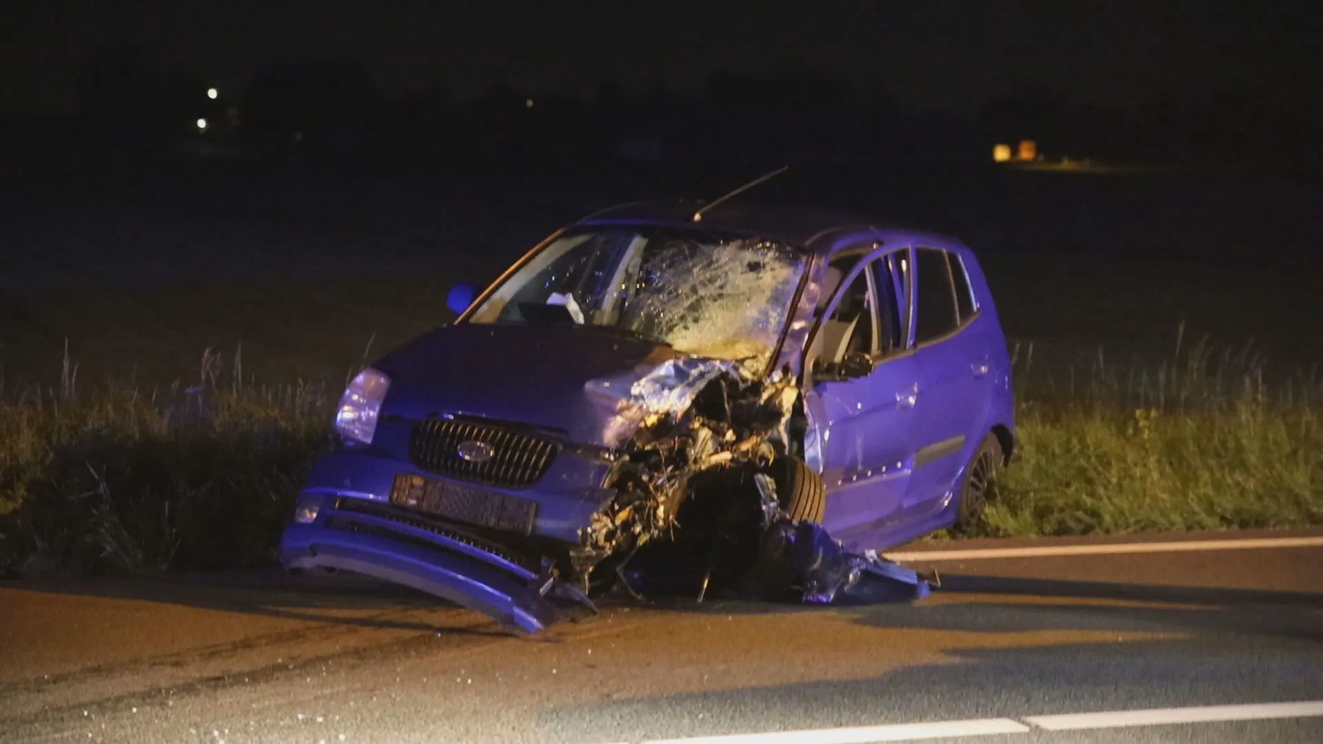 Motorrijder overleden bij frontale botsing op N247 bij Broek in Waterland