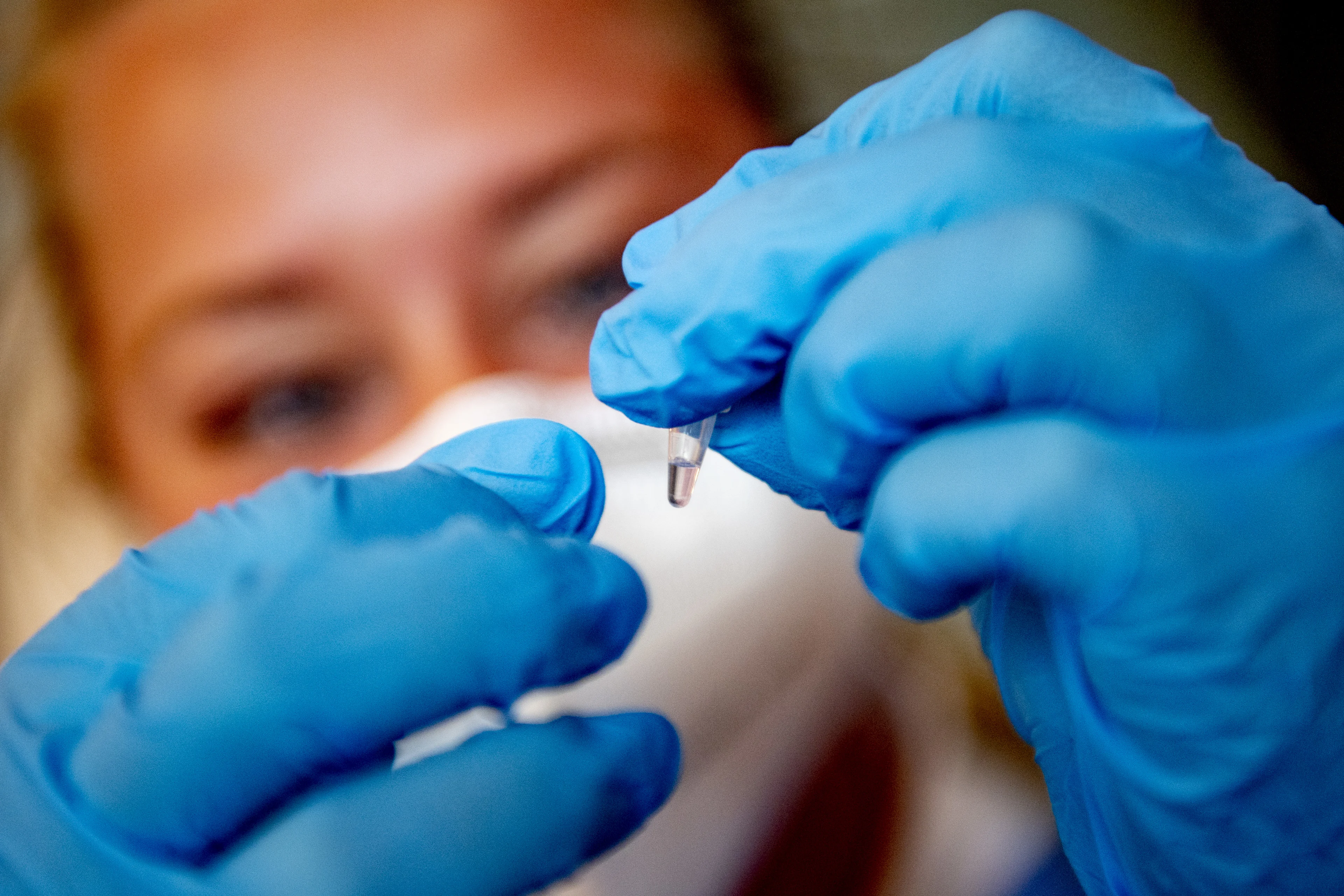 200 coronapatiënten op ic's, 2402 nieuwe coronagevallen geregistreerd 