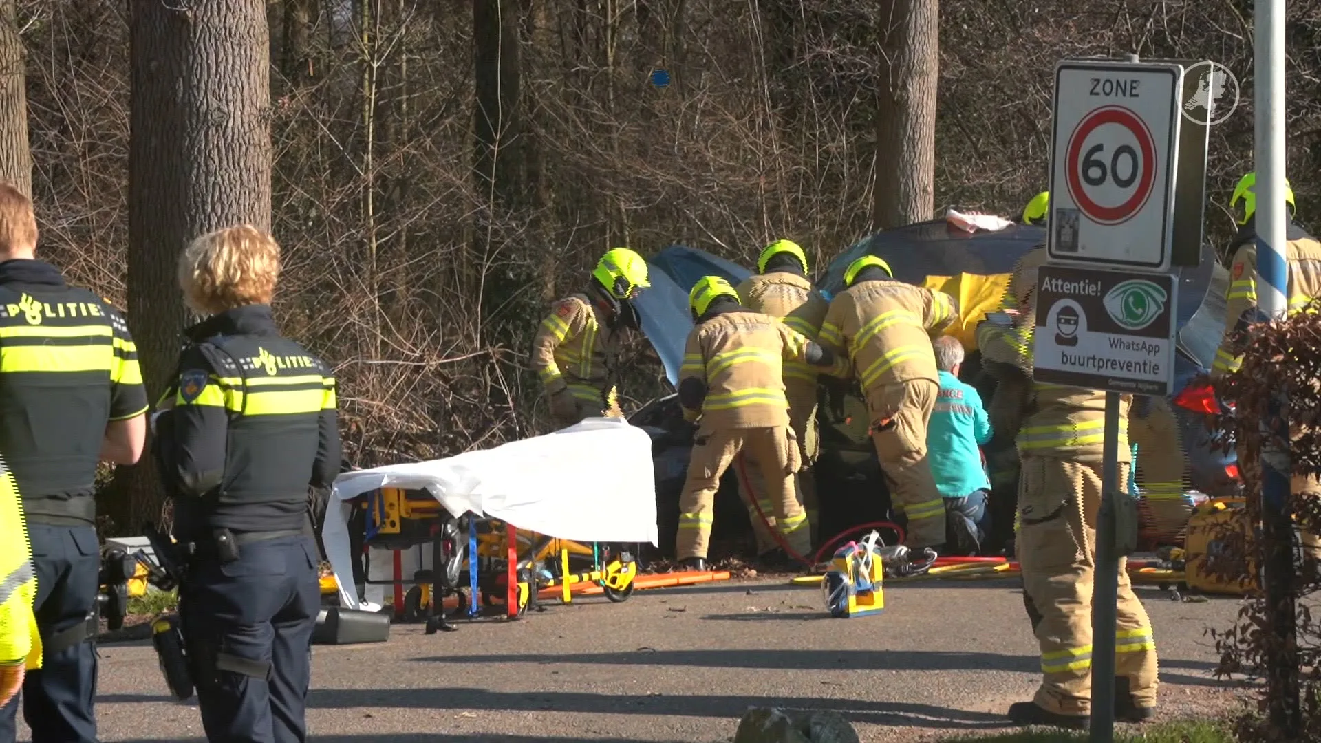 Flinke schade na ongeval in Nijkerk, weg volledig afgesloten