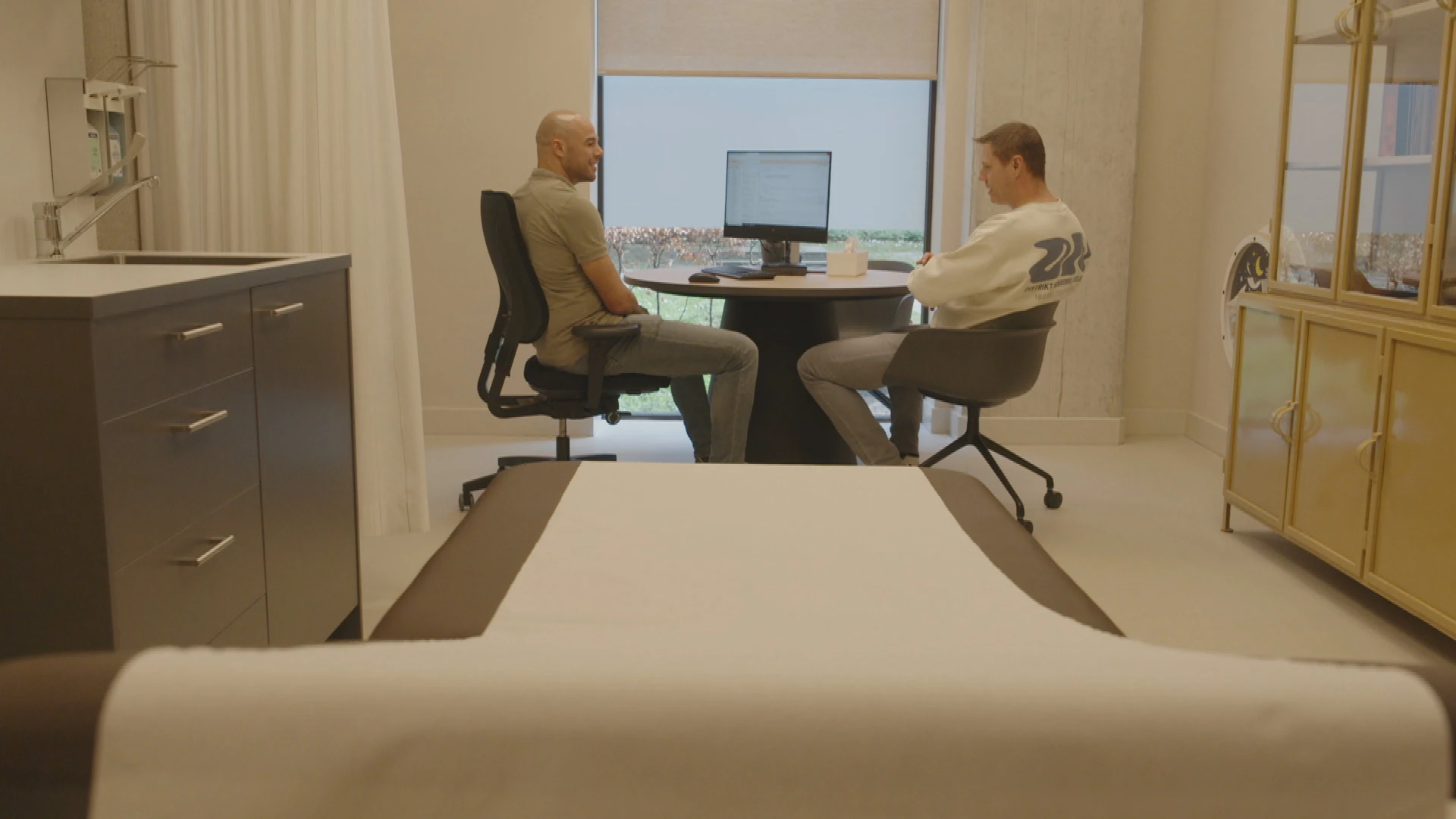 Honderdduizenden Nederlanders zoeken huisarts, hier staan behandelkamers leeg