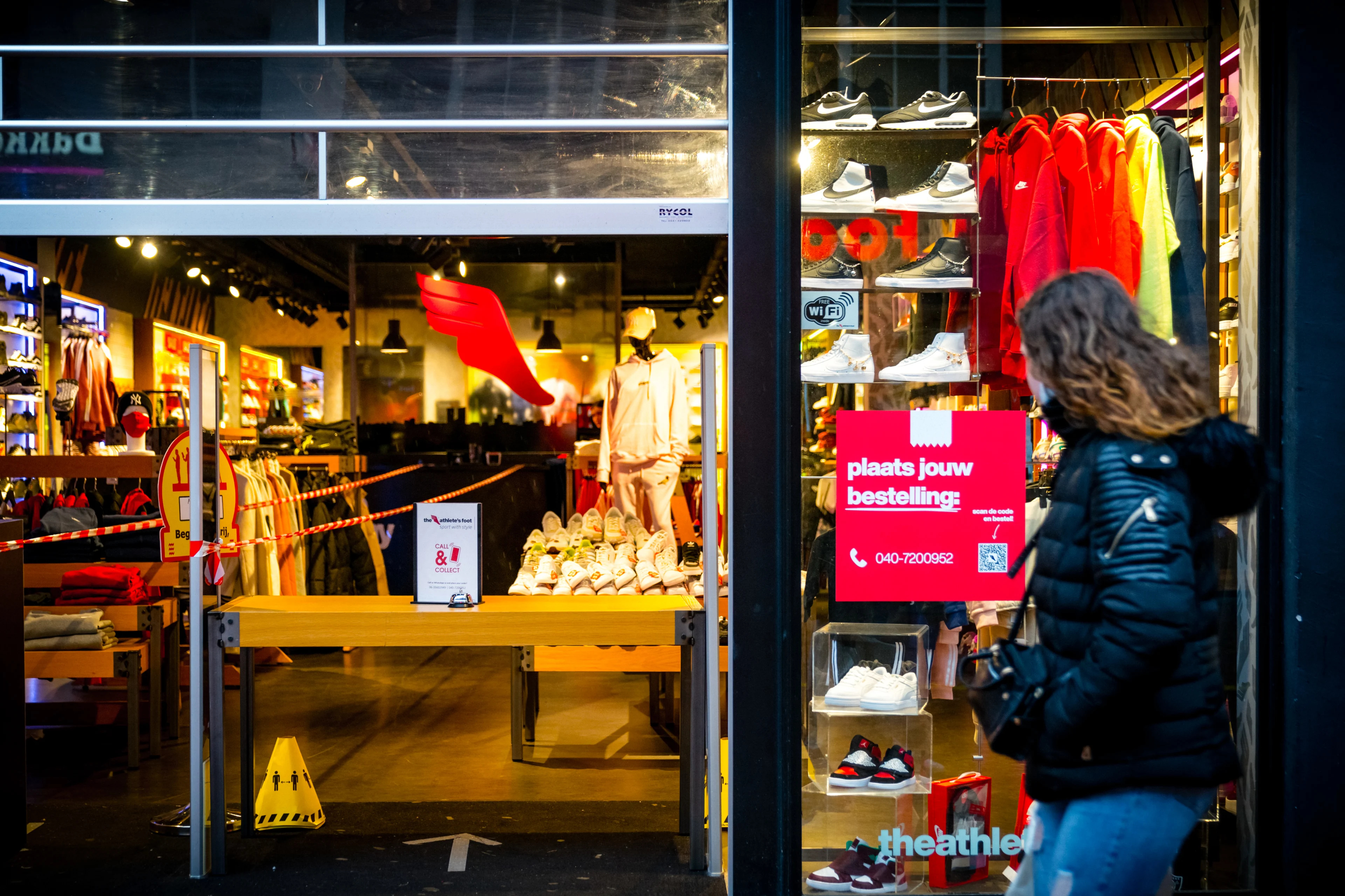 Burgemeester Oude IJsselstreek gedoogt illegale opening van horeca en winkels