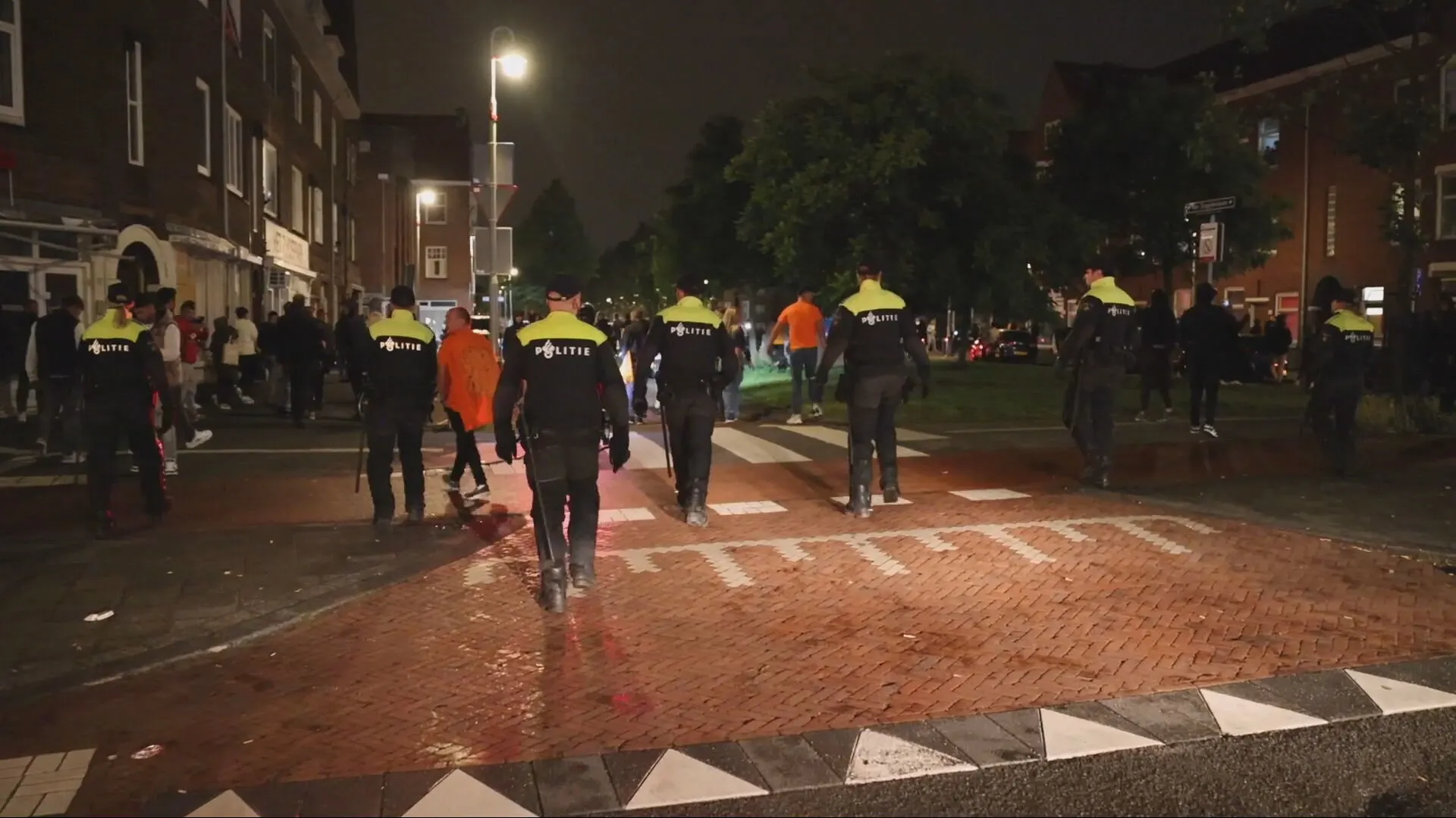 Zes arrestaties na rellen in Den Haag, twee na onrust in Eindhoven