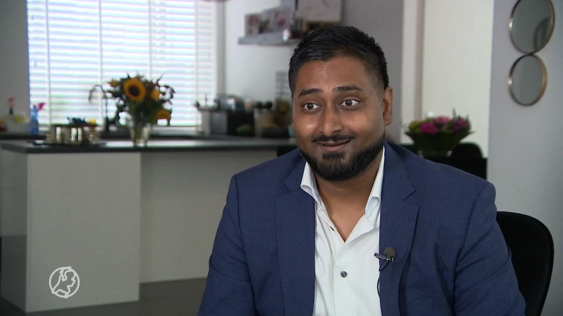 Michael met zelfde achternaam als drugsverdachte wordt platgebeld: 'Zit je in de gevangenis?'