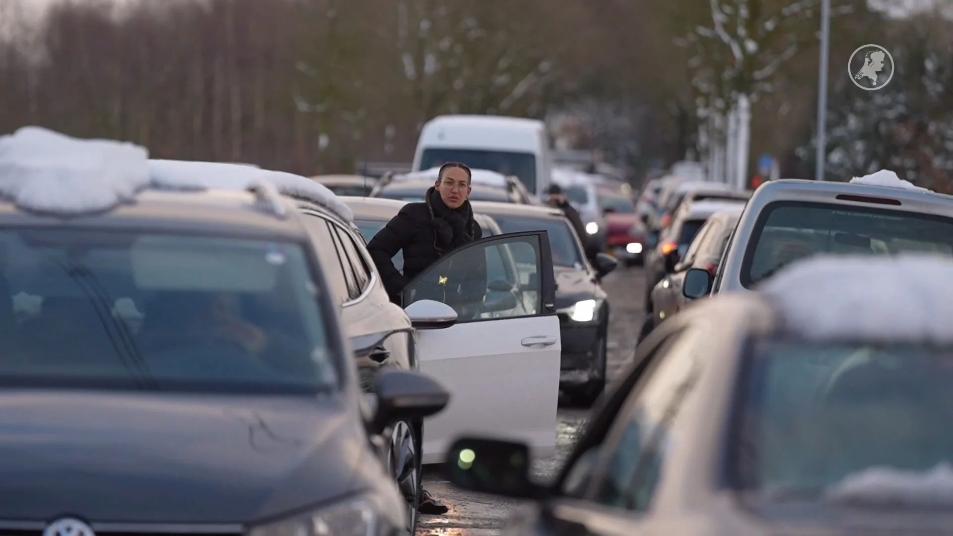 'Dak van Brabant' te druk door sneeuwpret, politie sluit weg af
