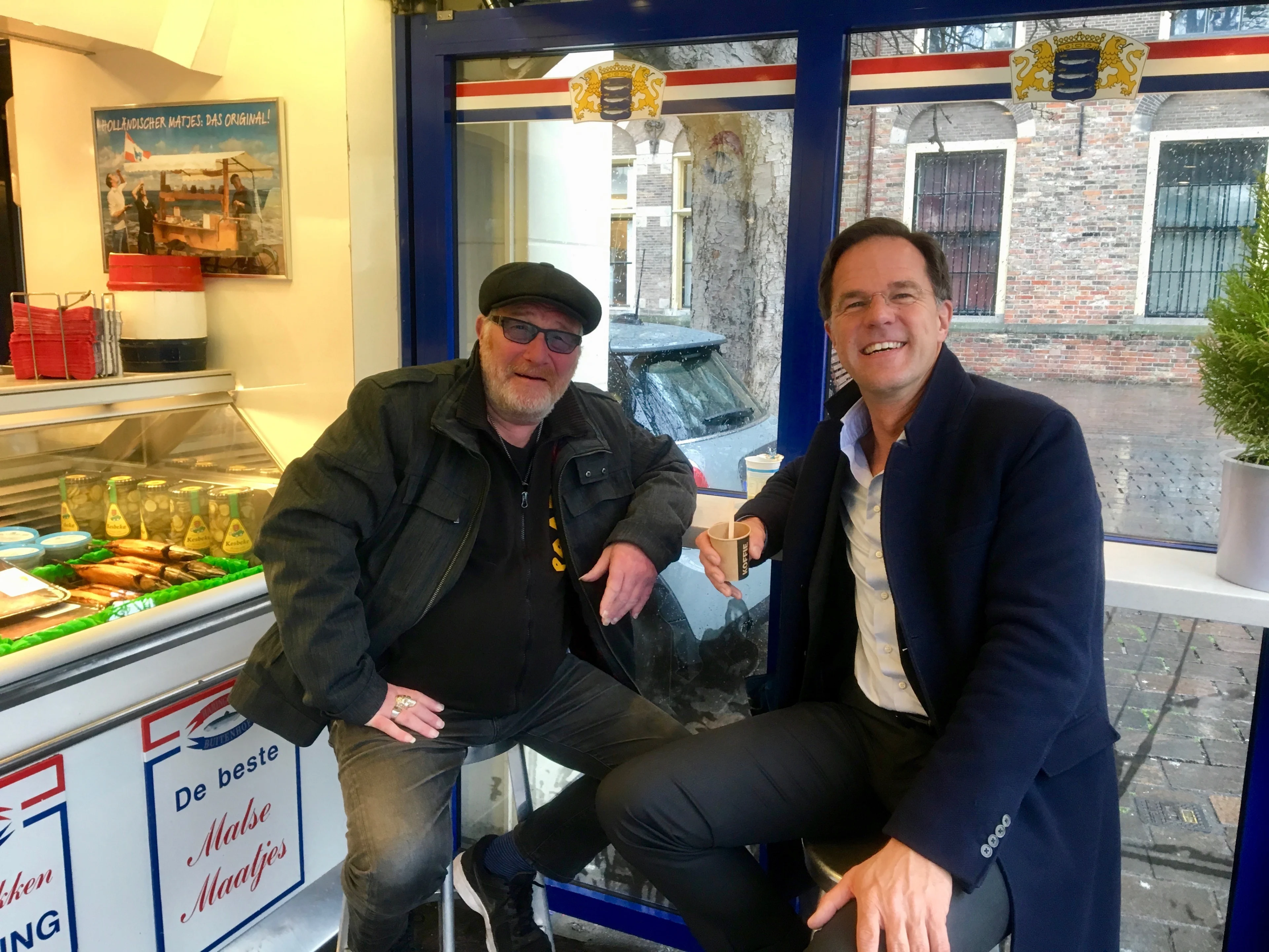 René drinkt geregeld een 'bakkie' met premier Rutte: 'We praten overal over, behalve politiek'