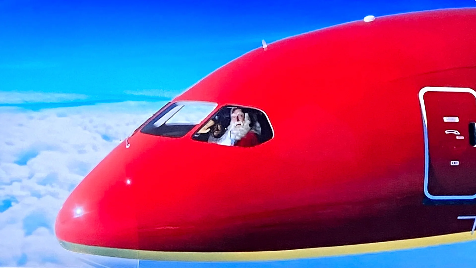 Sinterklaas grapt over ophef rond stoomboot en privéjet