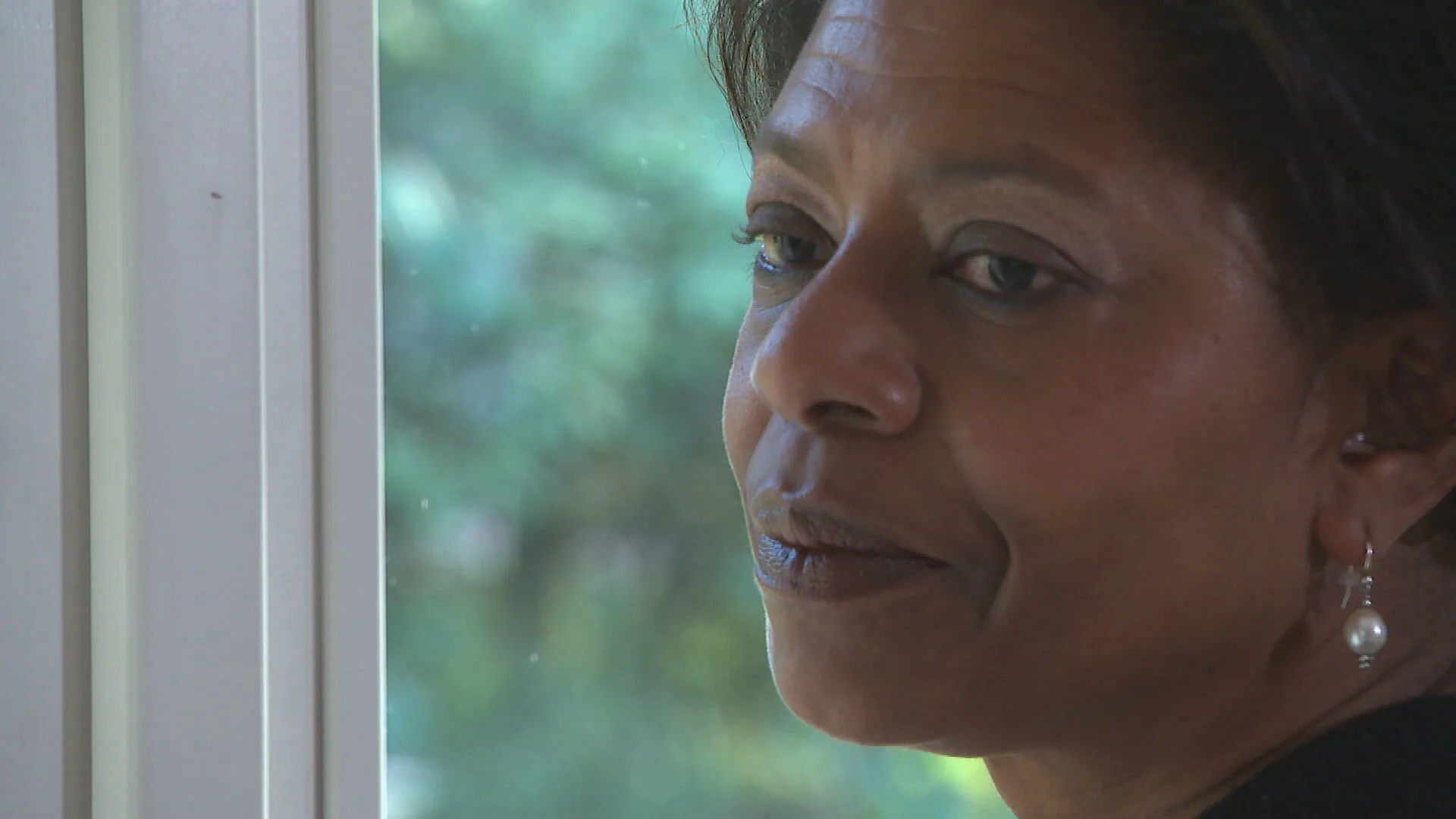 Joyce overleefde treinongeluk in 1992 op miraculeuze wijze: 'Sta nu weer te trillen'