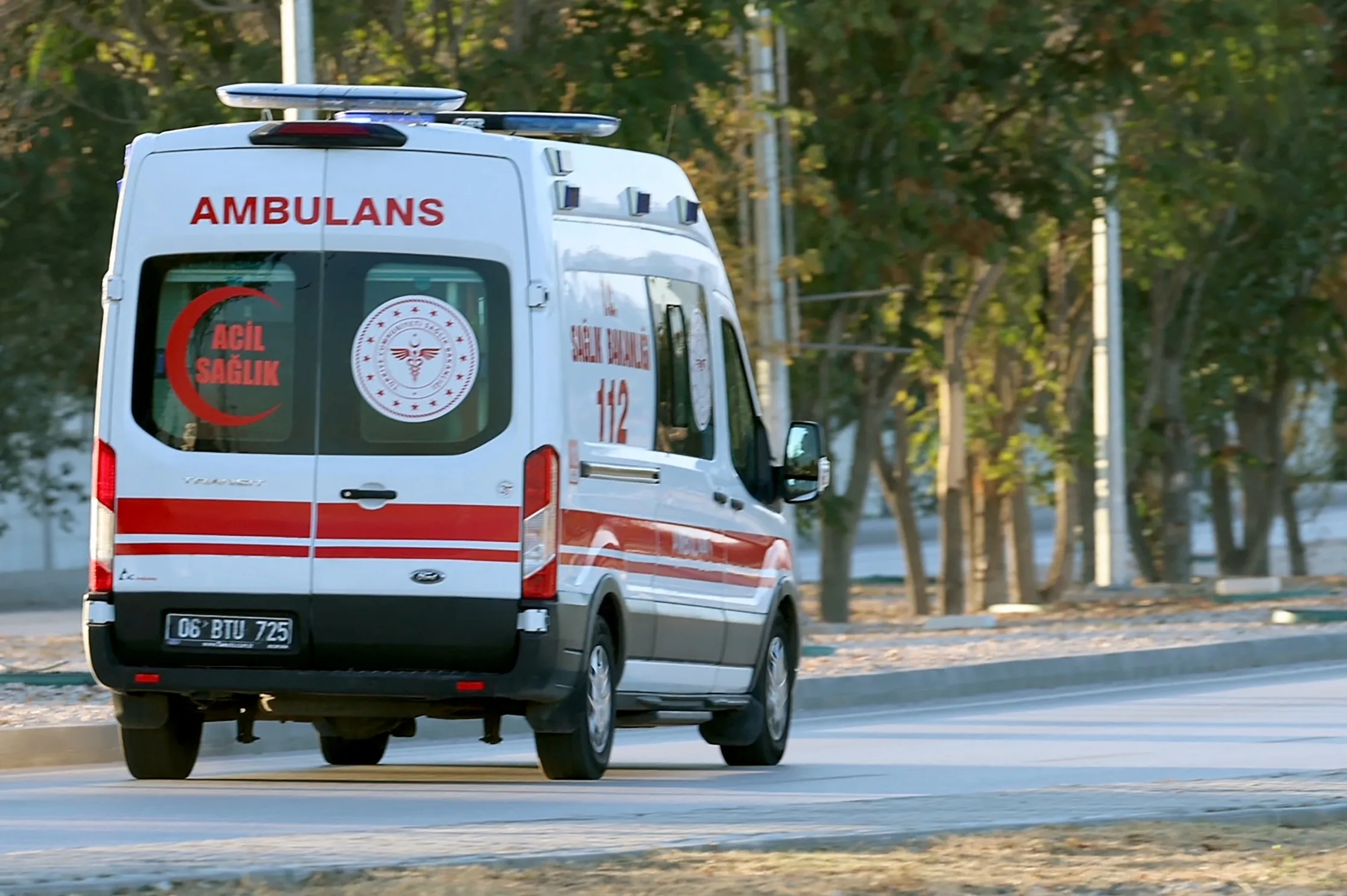 'Bus met 20 Nederlanders omgeslagen in Turkije'