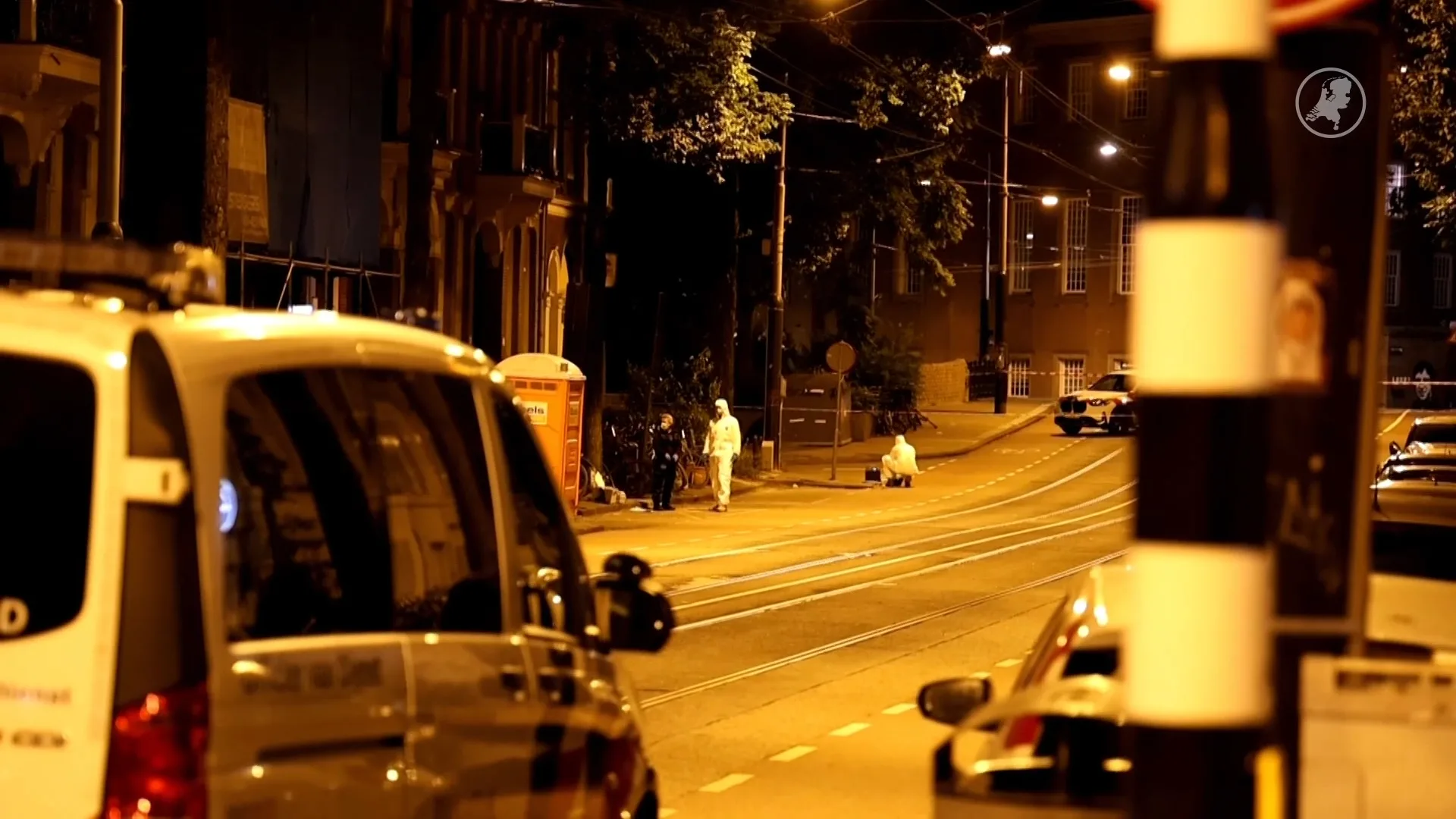 Panden van De Pizzabakkers in Amsterdam gesloten na meerdere explosies