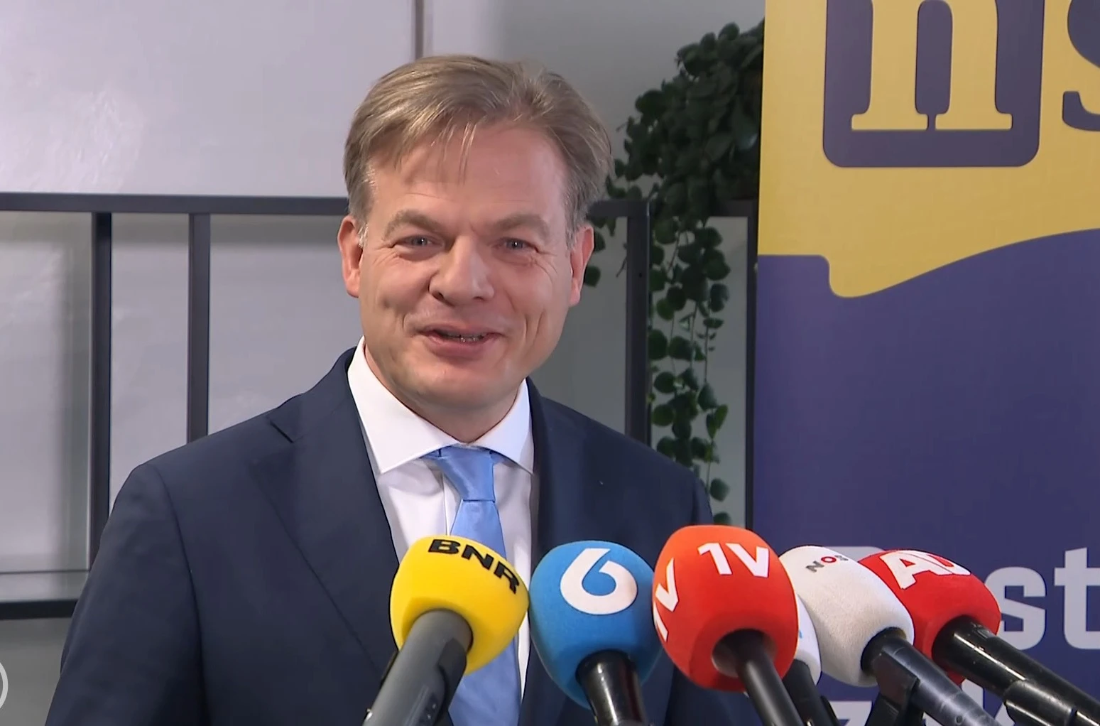 Pieter Omtzigt keert per direct, 'stap voor stap', terug in Tweede Kamer