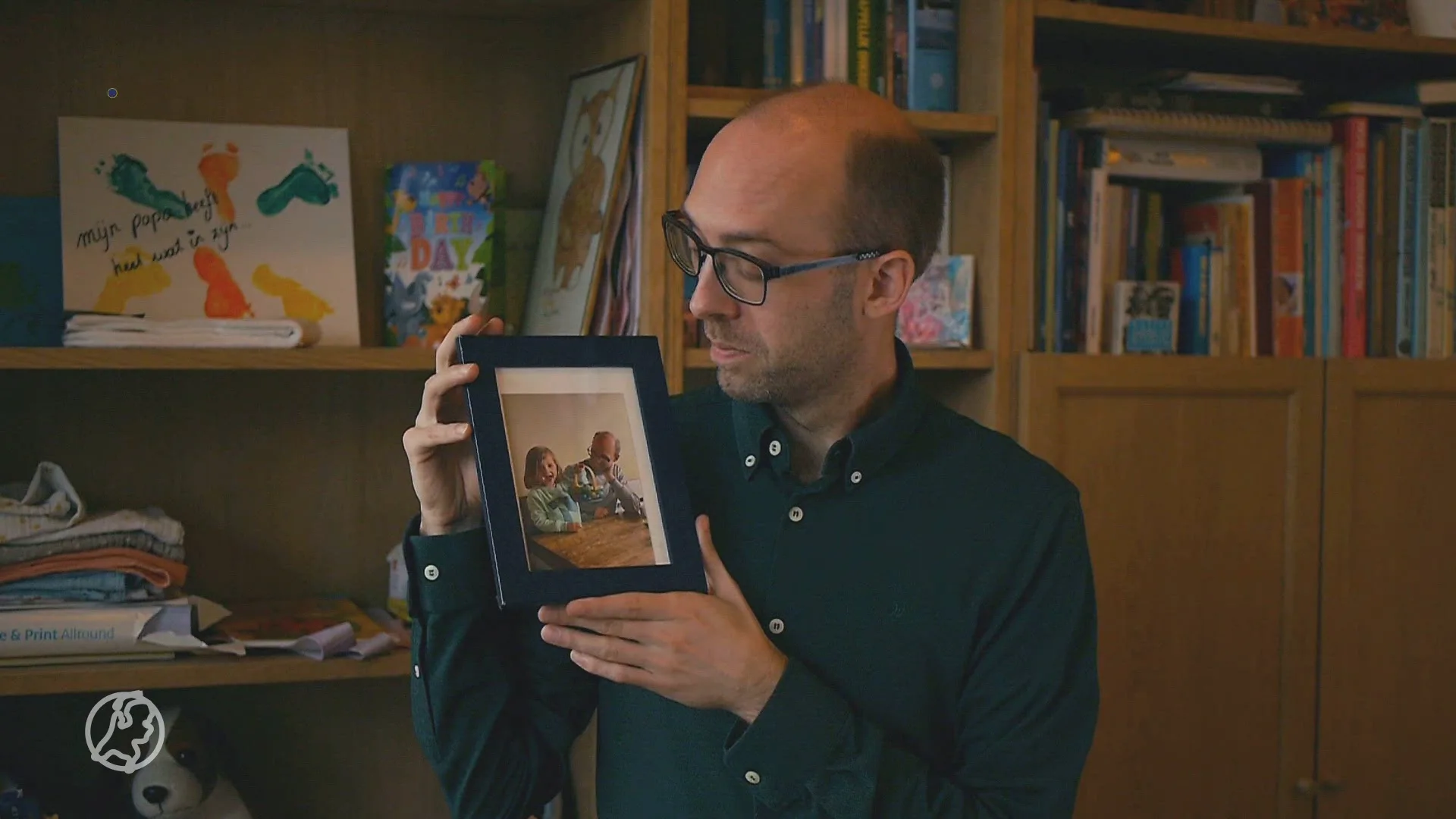 Vader feliciteert vermiste dochter Tessa in emotionele video in de hoop dat ze gevonden wordt