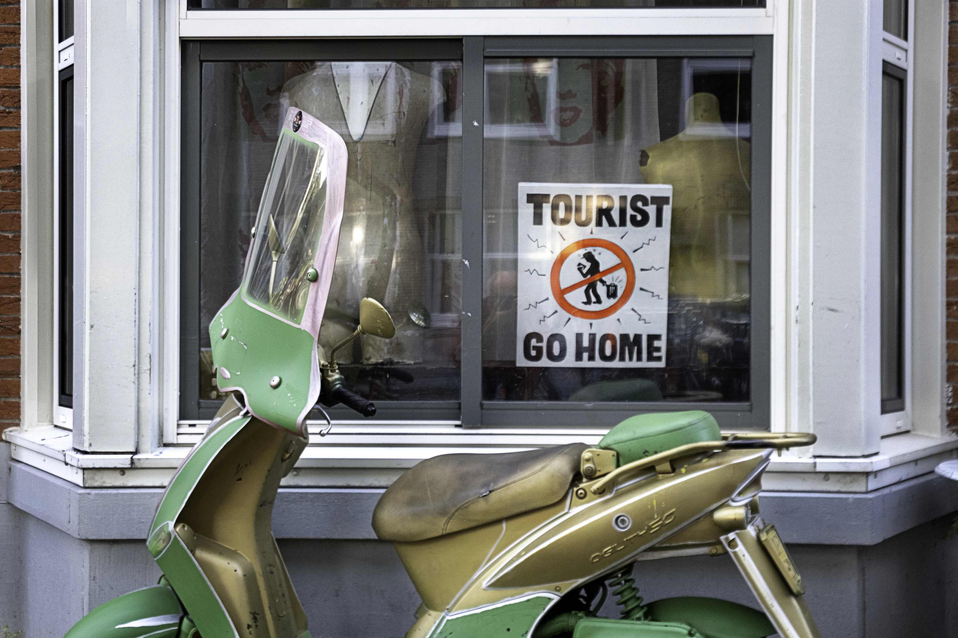 Tweede Kamer wil strengere eisen voor woningverhuur aan toeristen