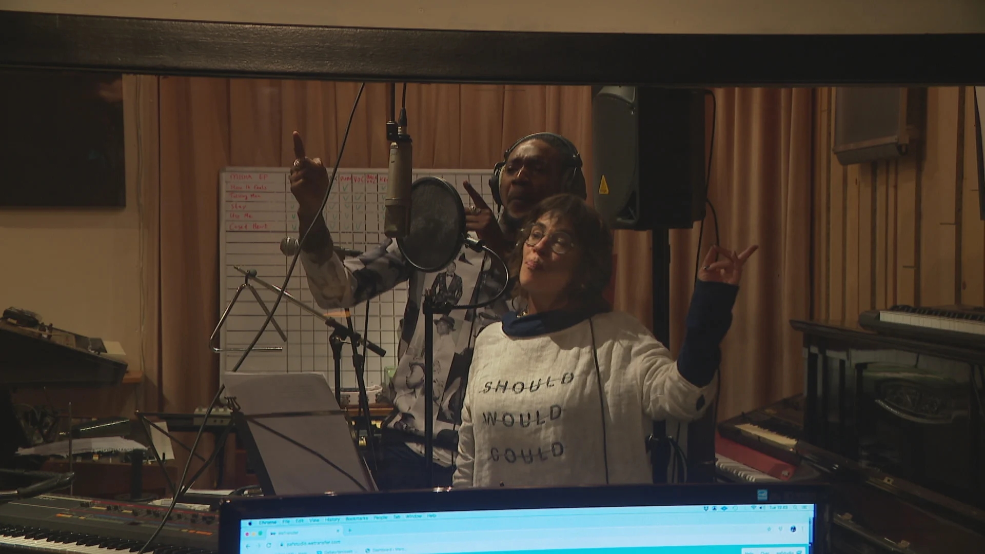 Gelegenheidsduo Didi en Jermaine rappen de sterren van de hemel