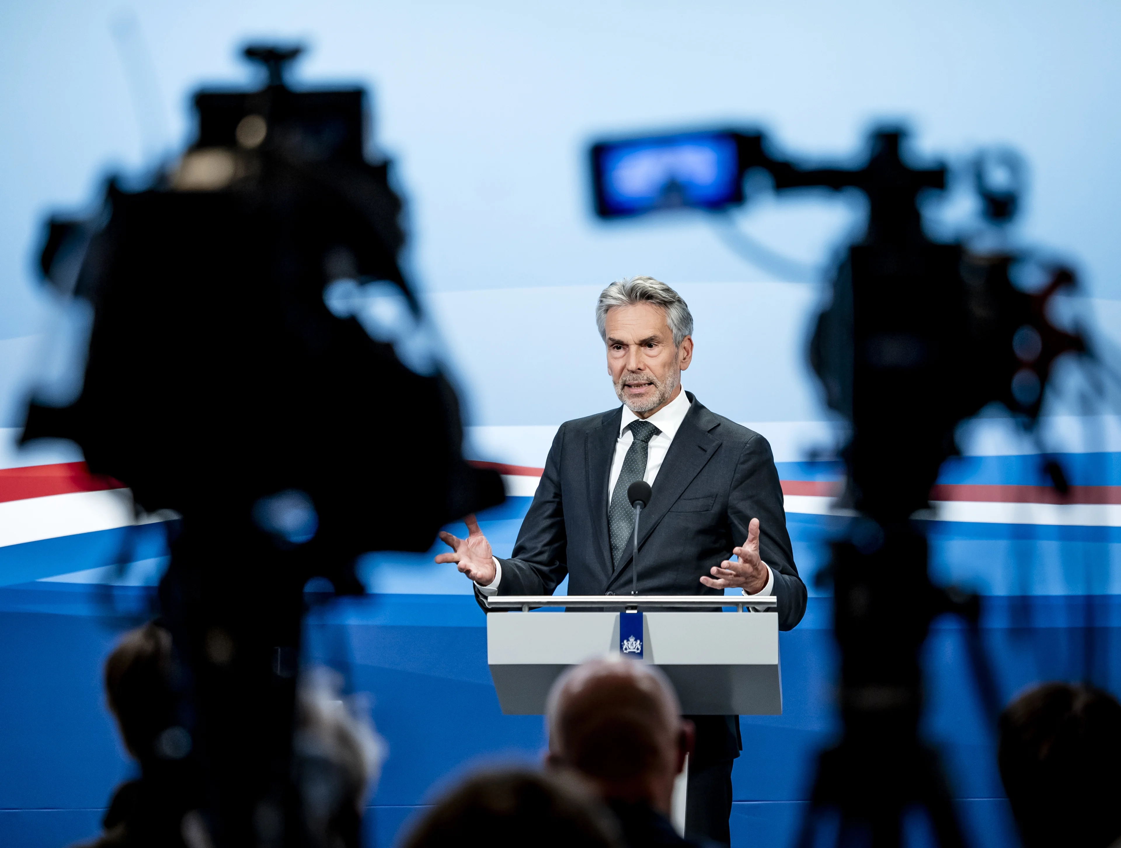 Schoof verwacht lange formatie: 'Met kerst ben ik nog gewoon premier'