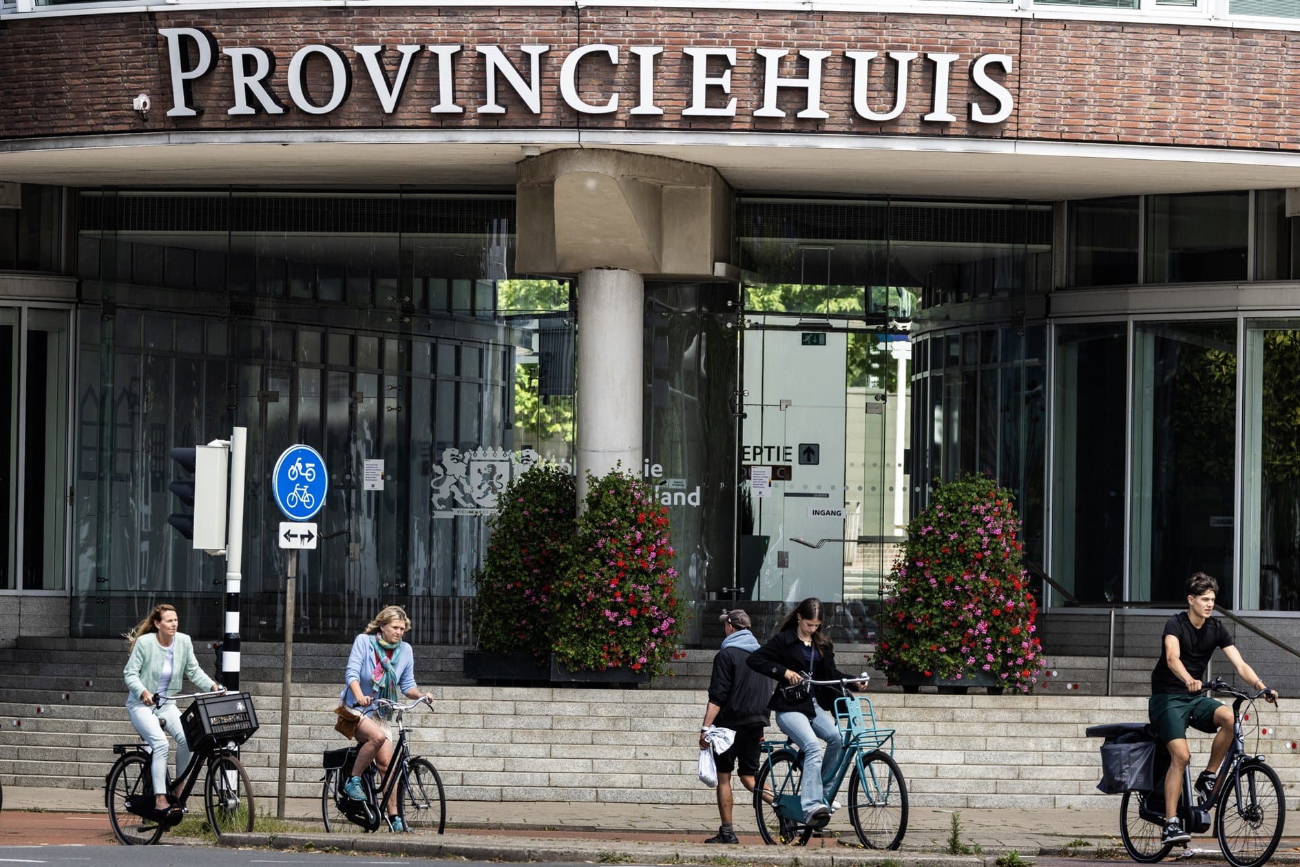 Krakers willen blijven maar provincie wil slopen: wat gaat het worden?