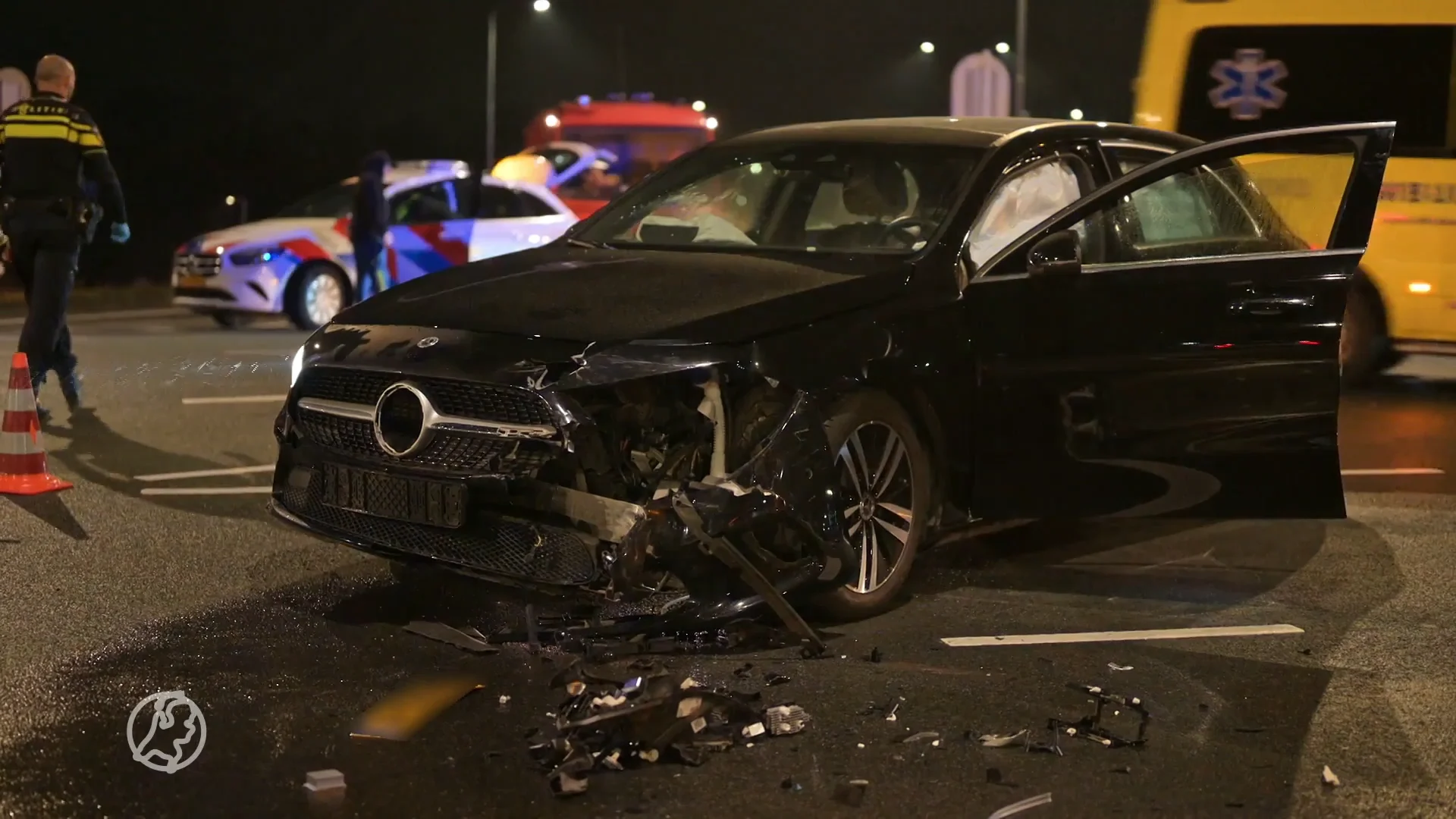 Vrouw en kindje naar ziekenhuis na botsing in Breda