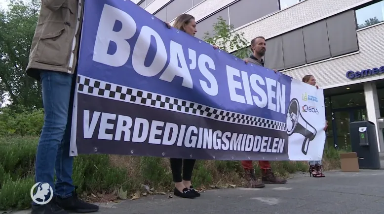 Burgemeester Aboutaleb houdt poot stijf over boa-bewapening