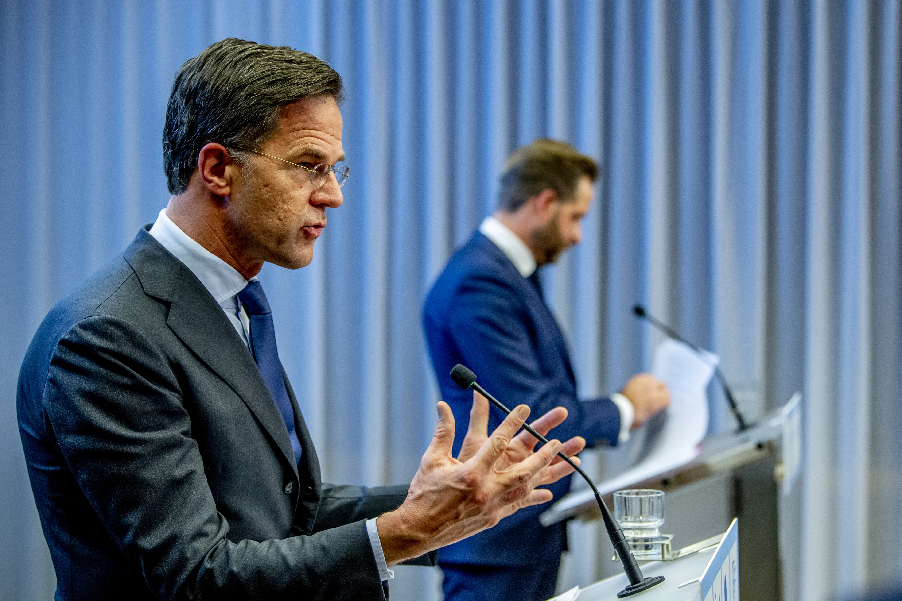 Vanavond om 19.00 uur coronapersconferentie van Rutte, De Jonge én Van Dissel