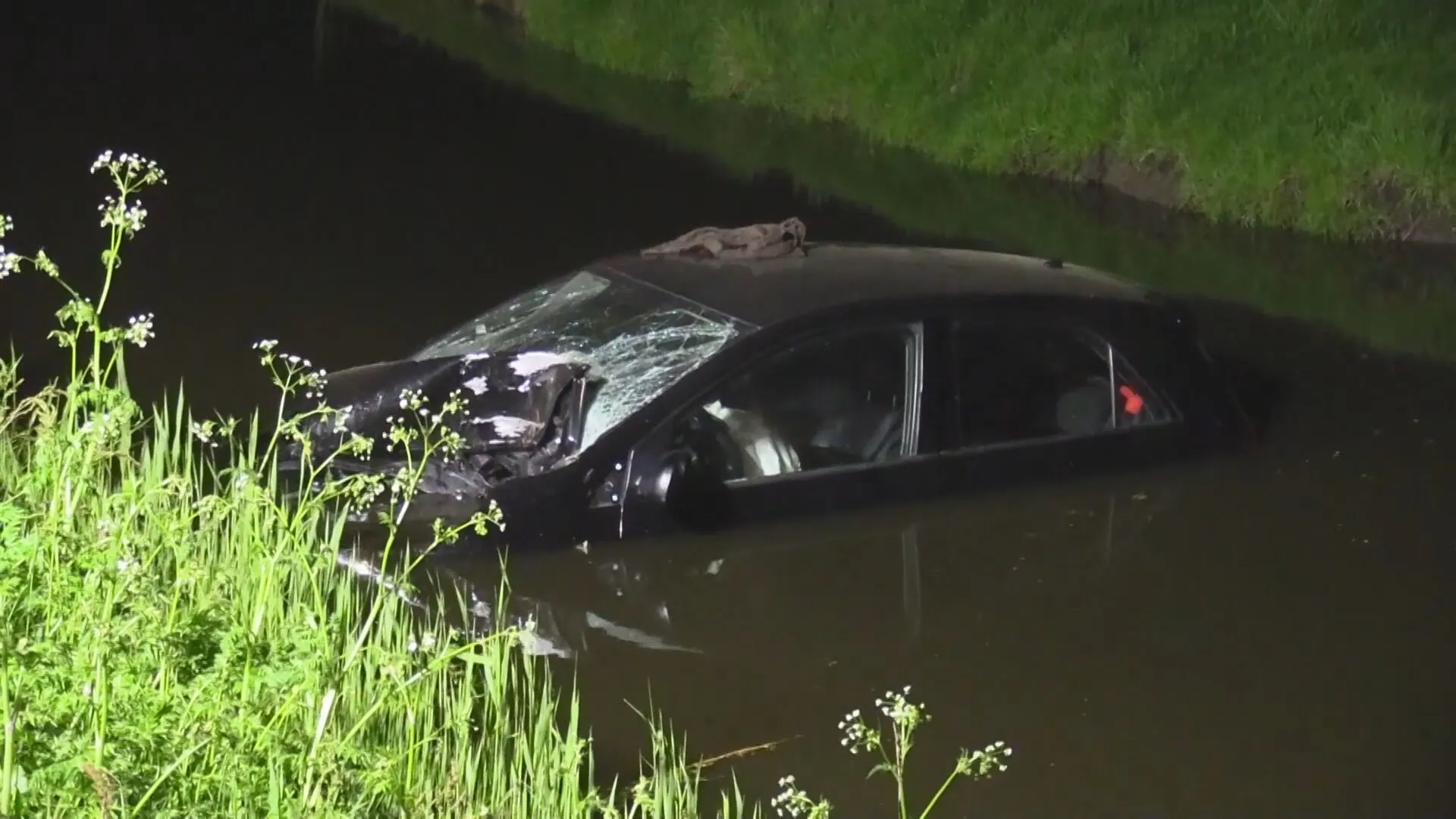 Automobilist overleden bij eenzijdig ongeluk in Purmer