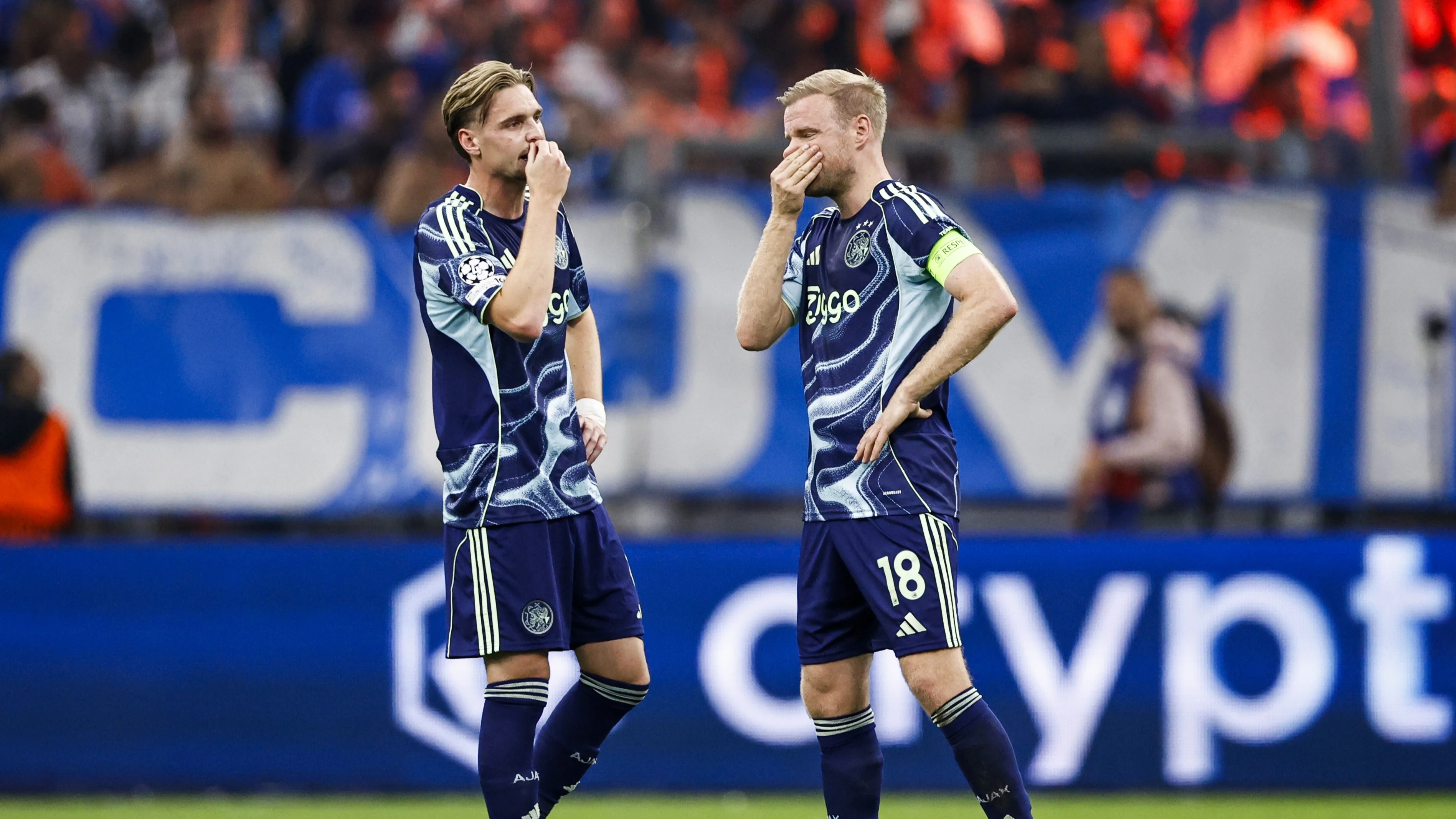 Ajax fors onderuit tegen Olympique Marseille in Champions League