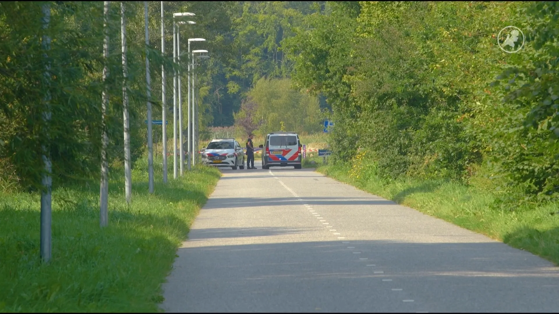 Politie doet onderzoek in bos Almere