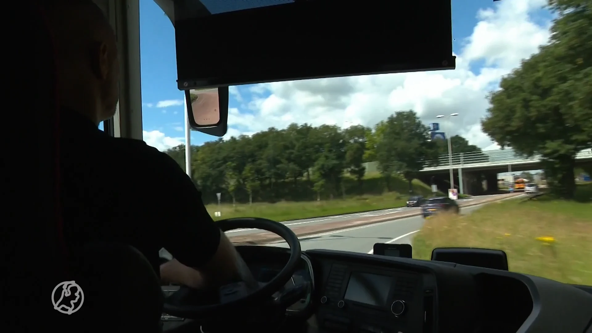 Schoolreisjes in gevaar door enorm tekort aan chauffeurs na twee jaar corona