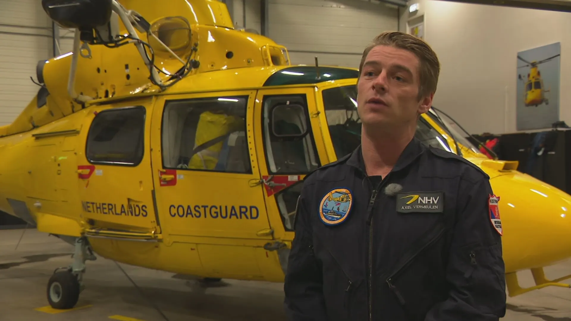 Rescue swimmer Axel stond als eerste hulpverlener op stuurloos schip: 'De blik in de ogen van de bemanning is iets speciaals'