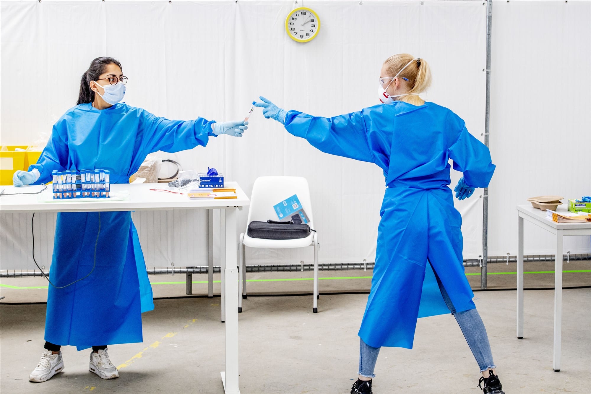 Covid-19 teststraat Schiphol komt bij aankomsthal 3