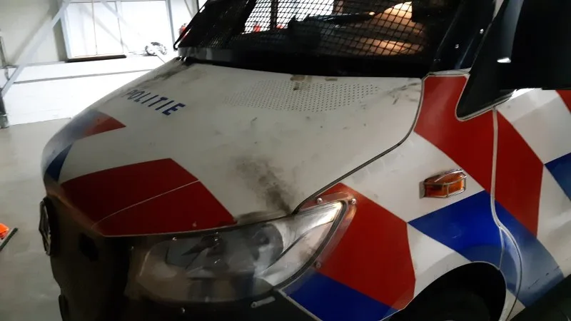 Agenten doen aangifte van poging tot doodslag na rellen met NAC-supporters