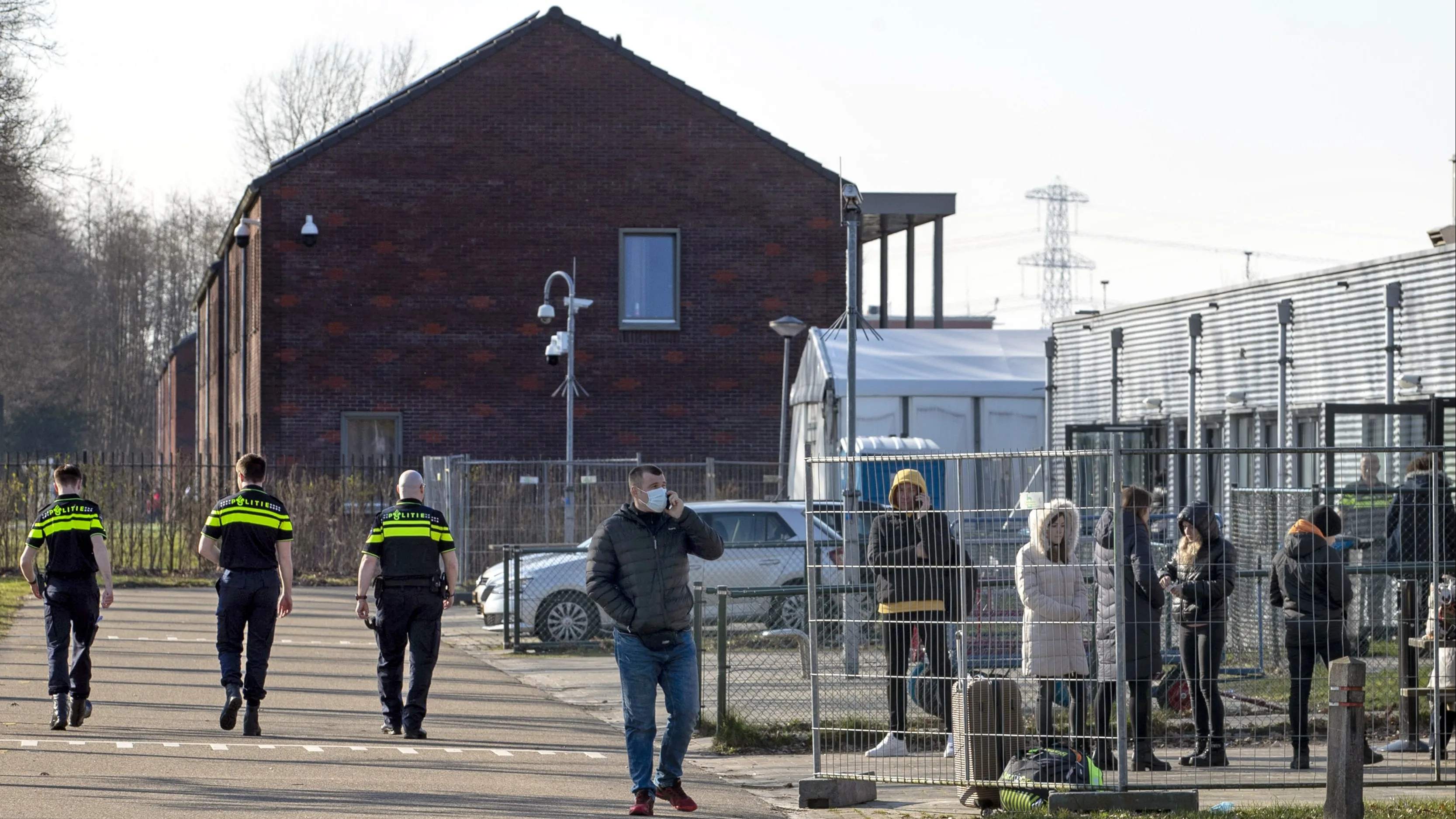 Utrecht gaat asielzoekers van overbelast Ter Apel opvangen