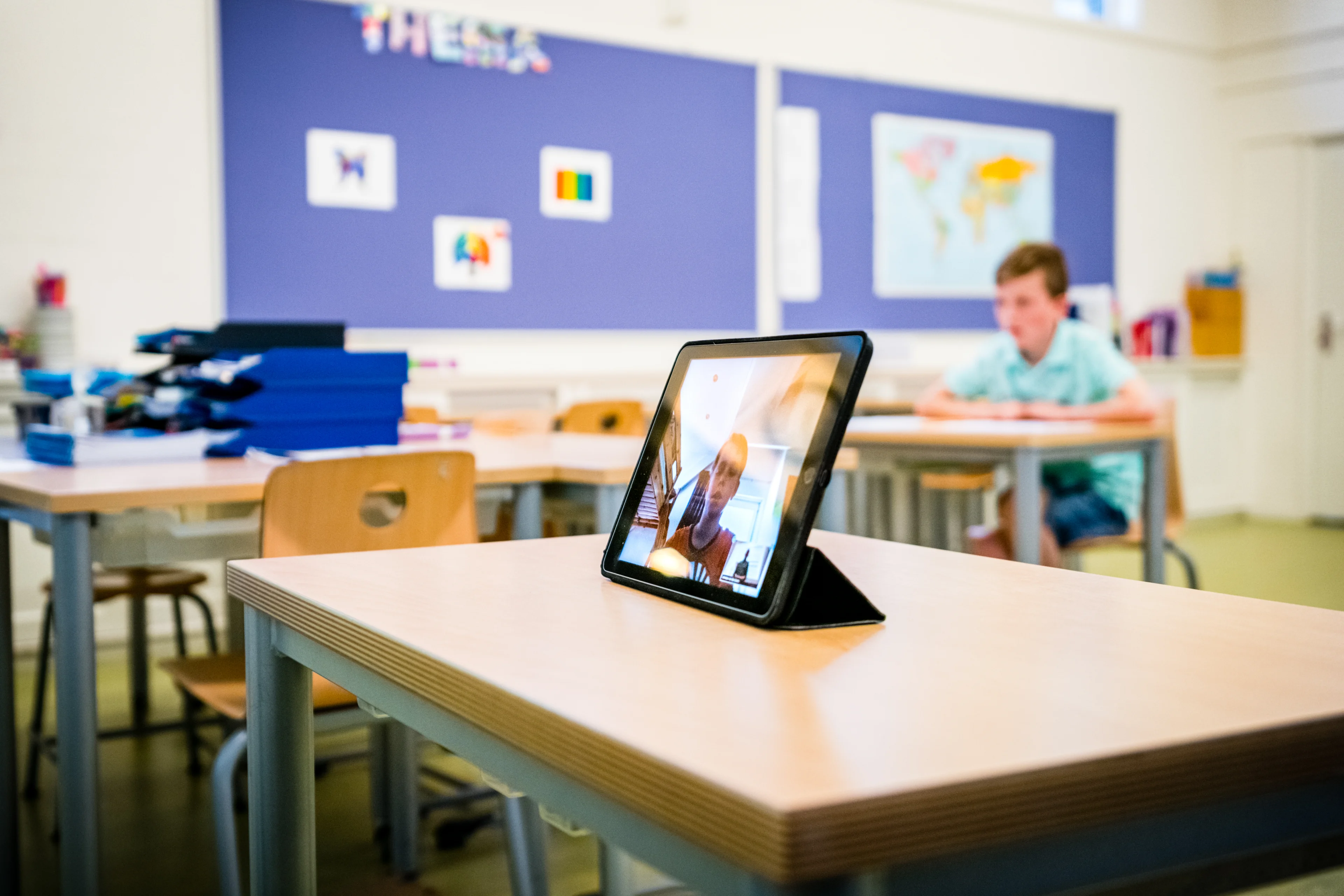 Grote meerderheid vindt dat leraren én leerlingen straks thuis mogen blijven