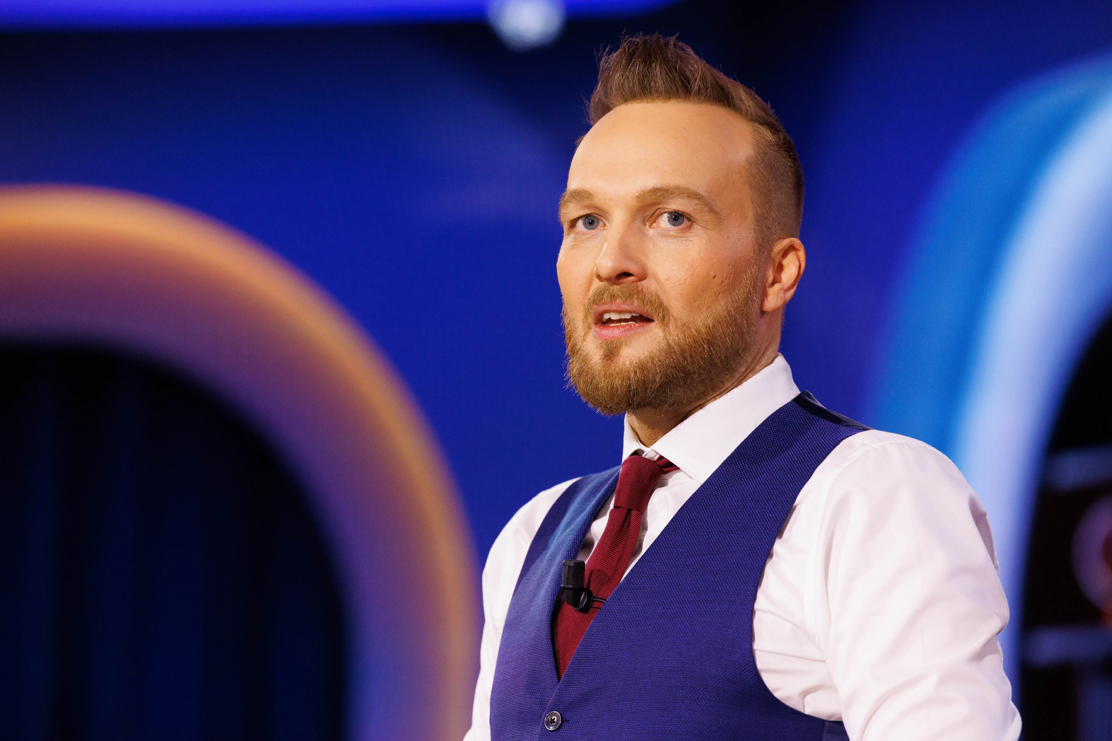 Arjen Lubach kondigt aan te stoppen met populaire show, vertrekt ook bij VPRO